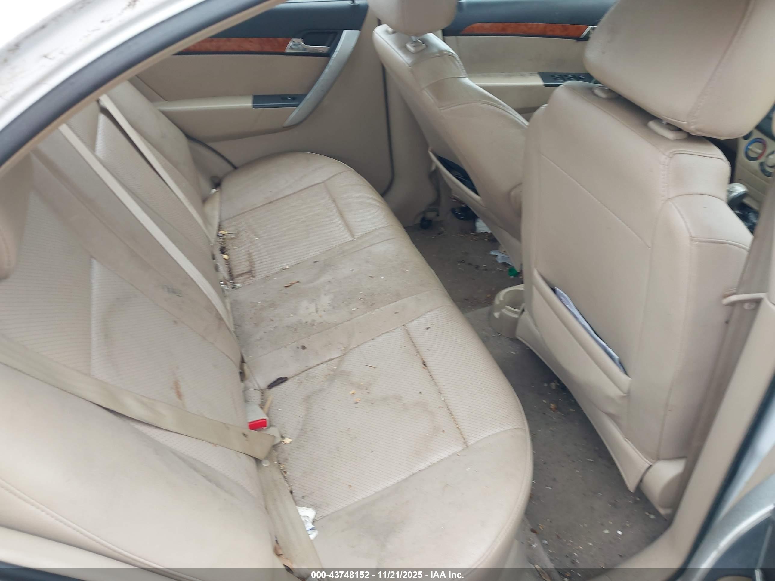 CHEVROLET AVEO image 8