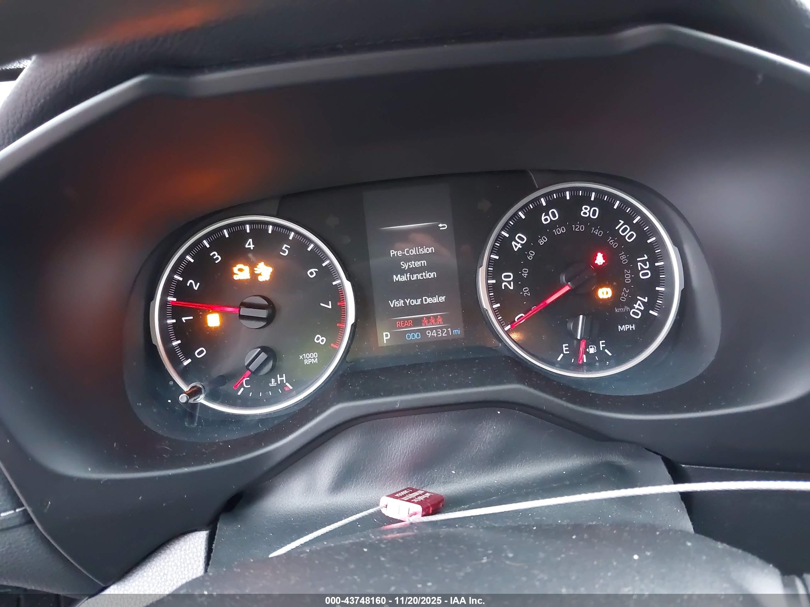 TOYOTA RAV4 image 7