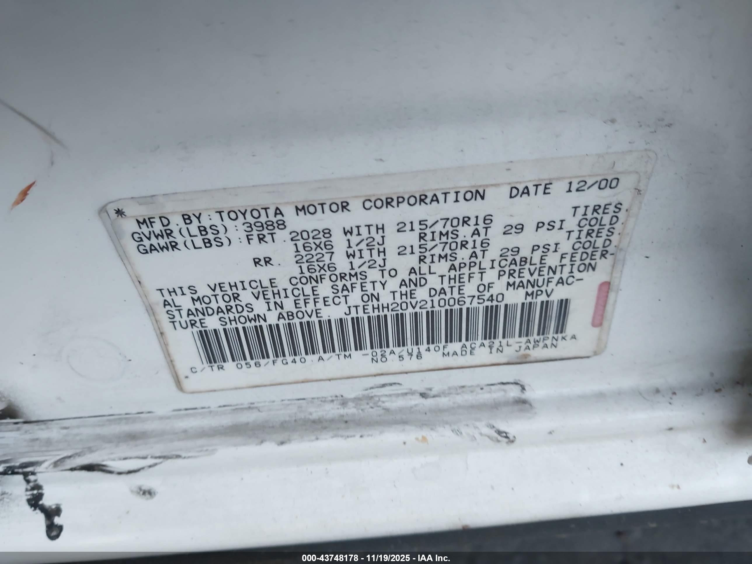 TOYOTA RAV4 image 9
