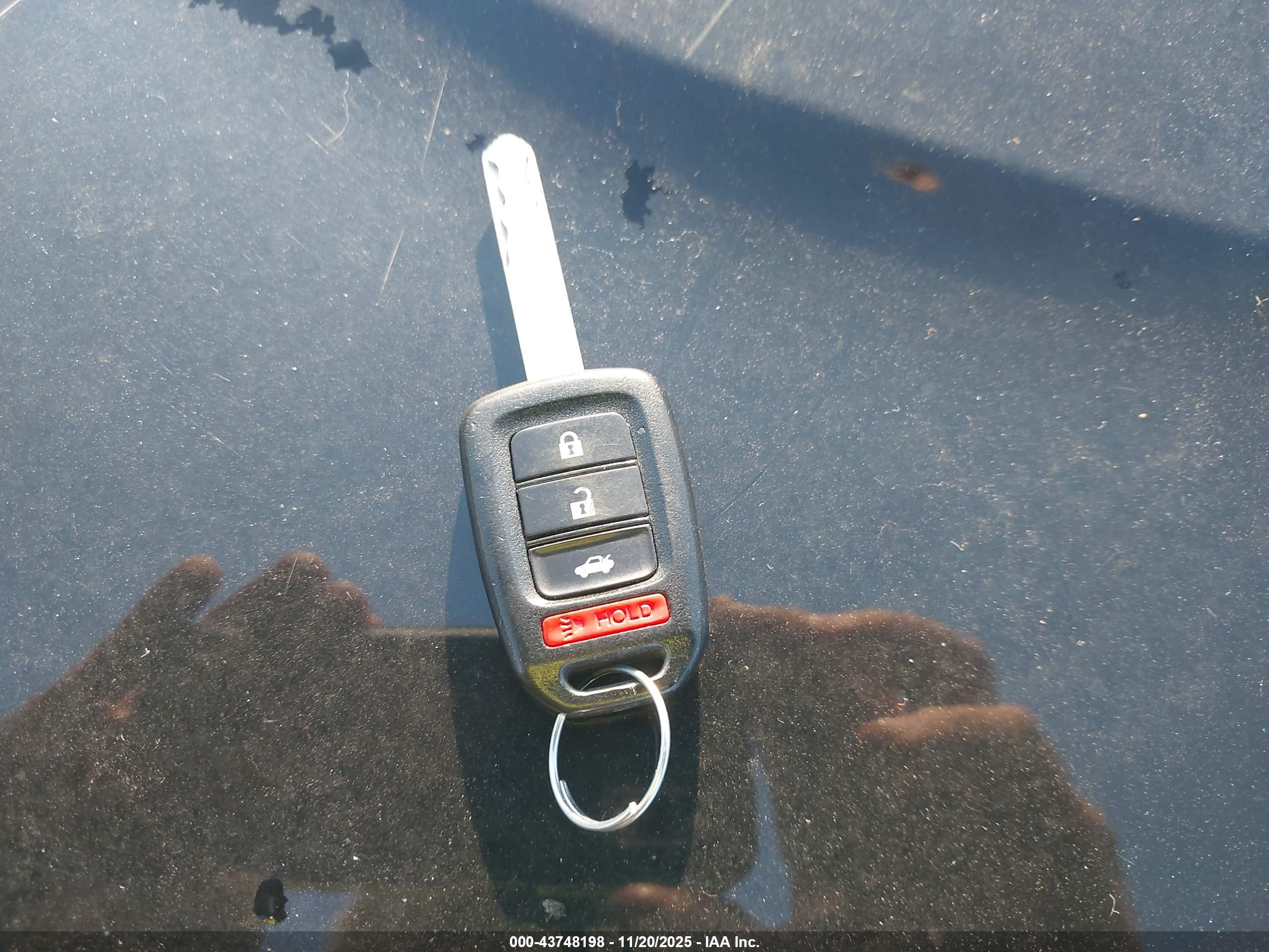 HONDA CIVIC image 11