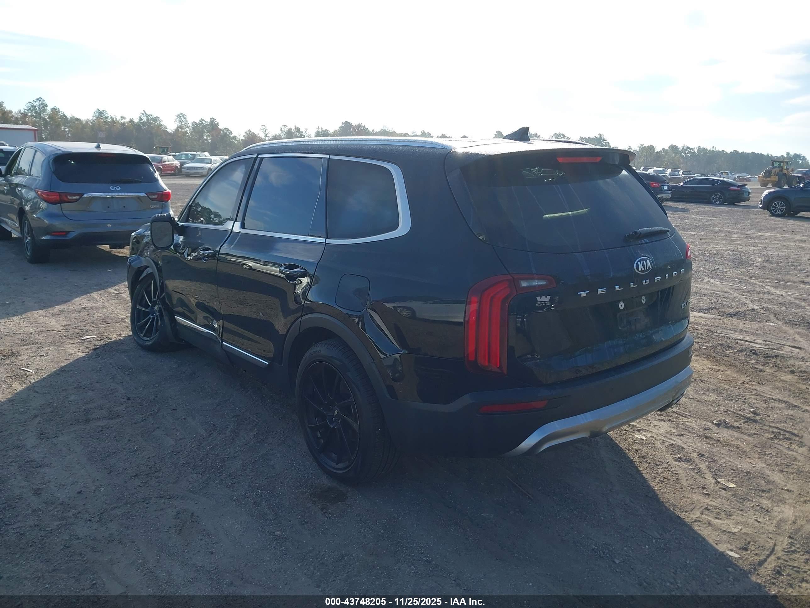 KIA TELLURIDE image 3