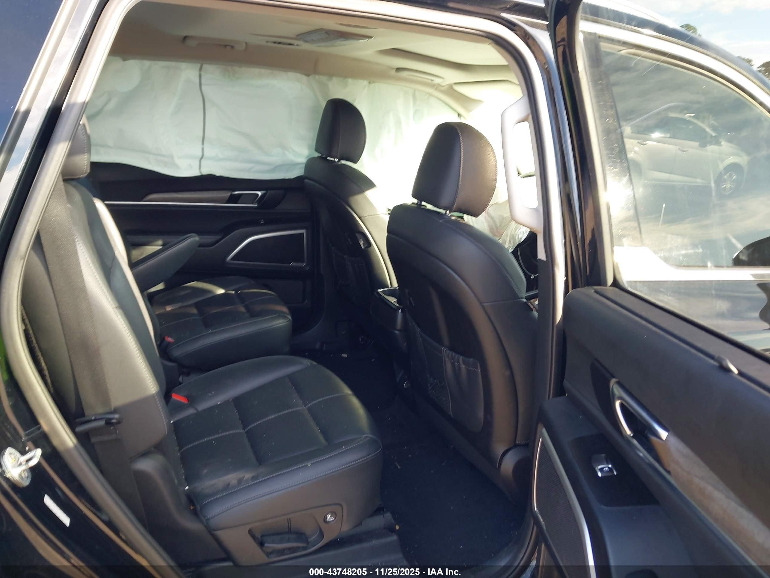 KIA TELLURIDE image 8