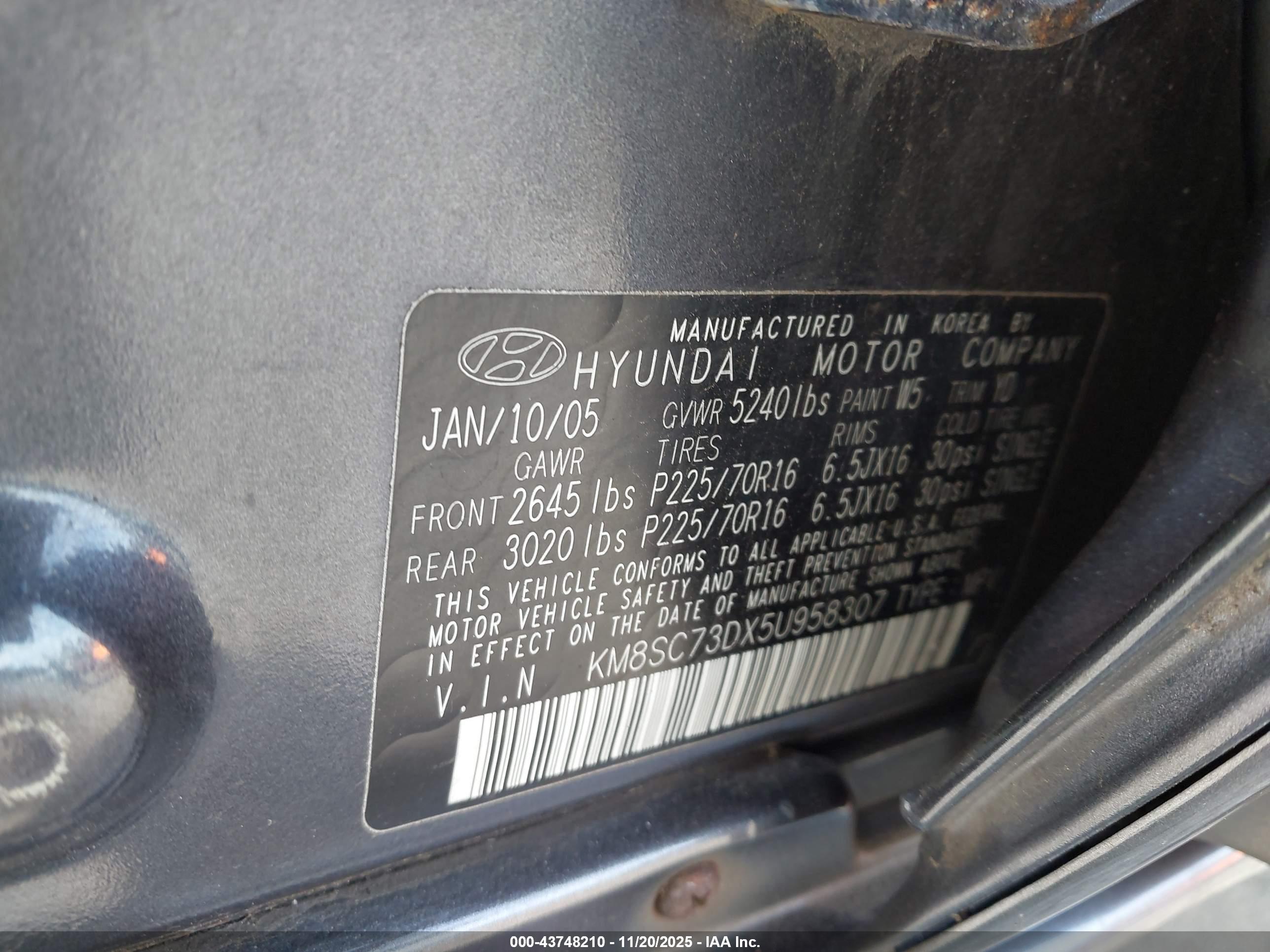 HYUNDAI SANTA image 9