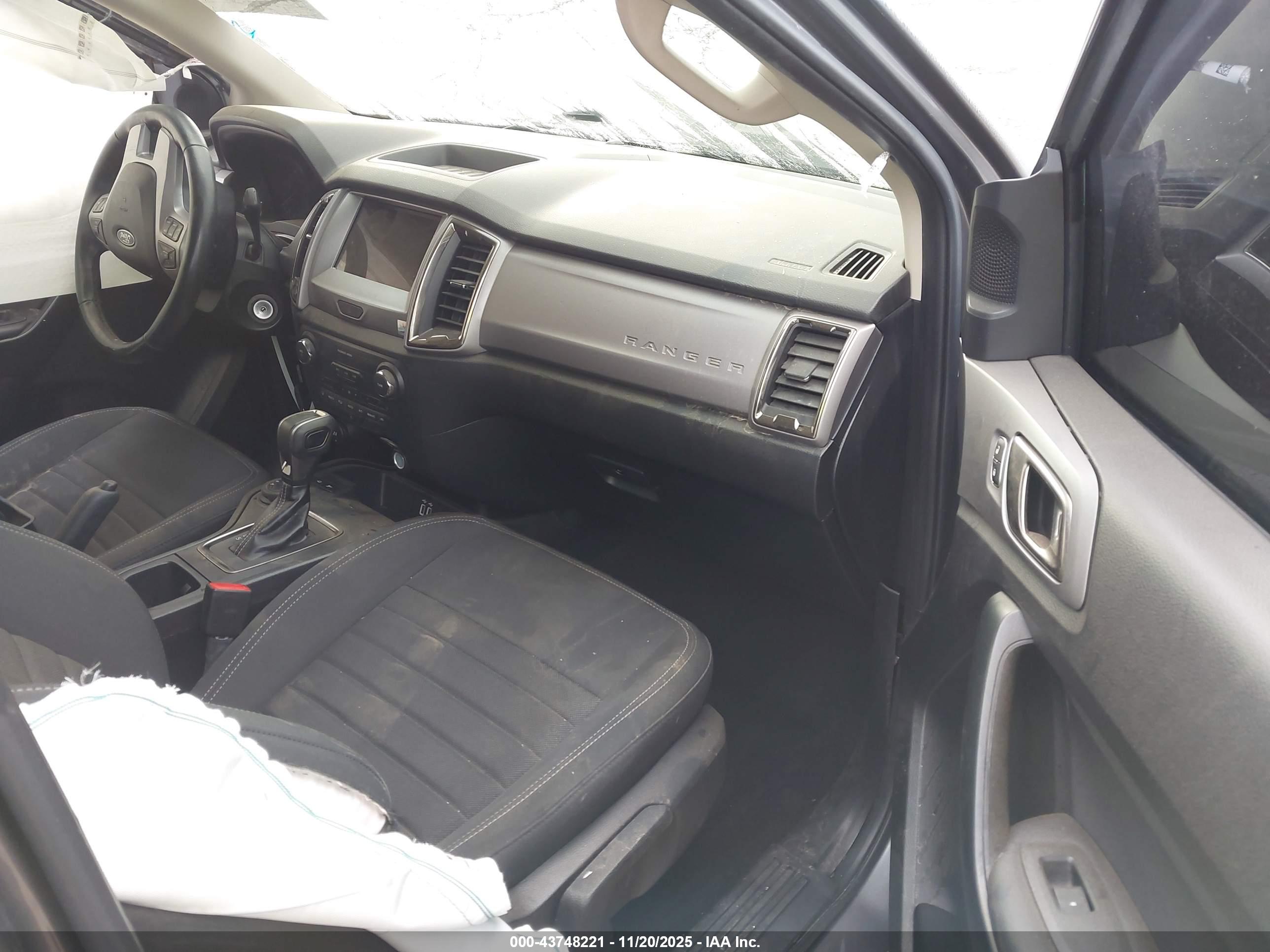 FORD RANGER image 5