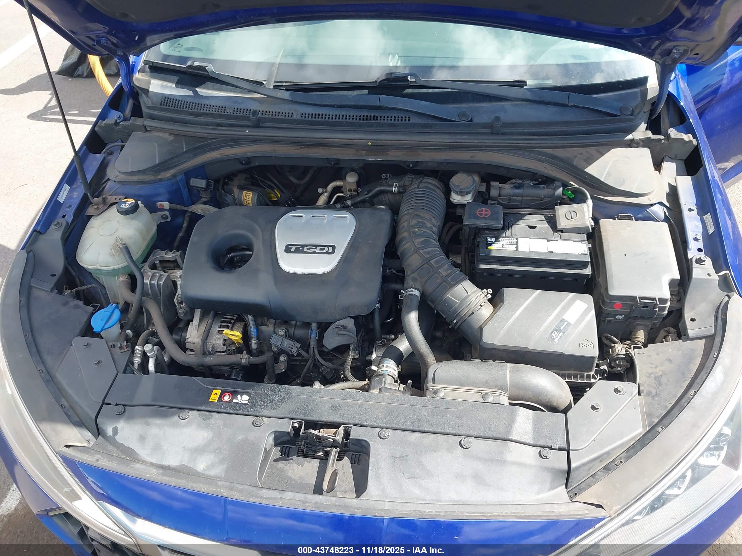 HYUNDAI ELANTRA image 10