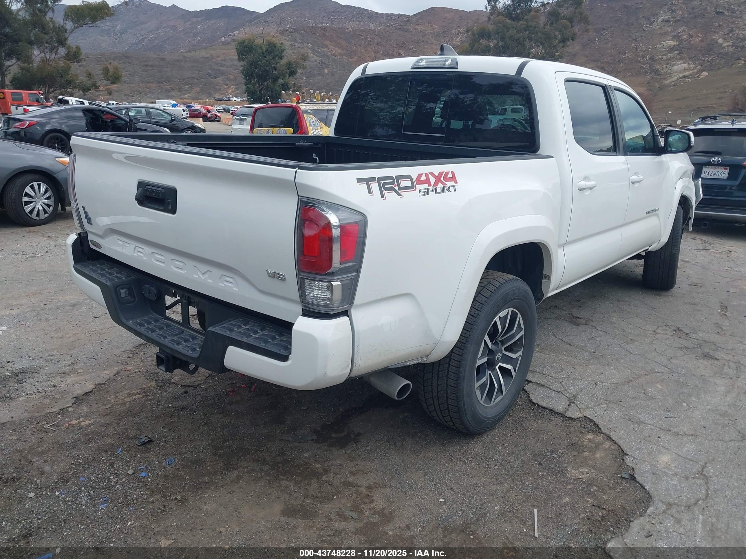 TOYOTA TACOMA image 4