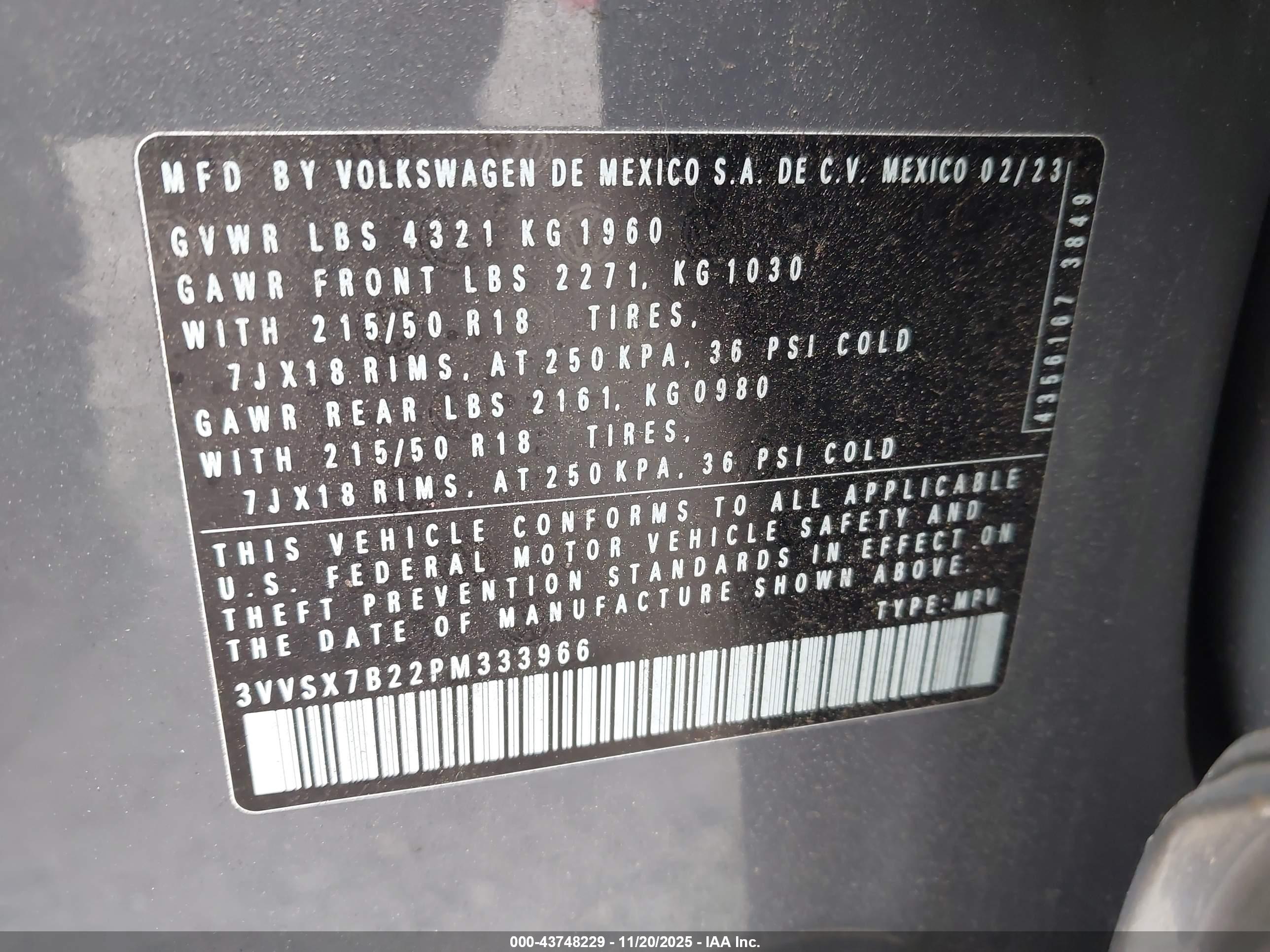 VOLKSWAGEN TAOS image 9