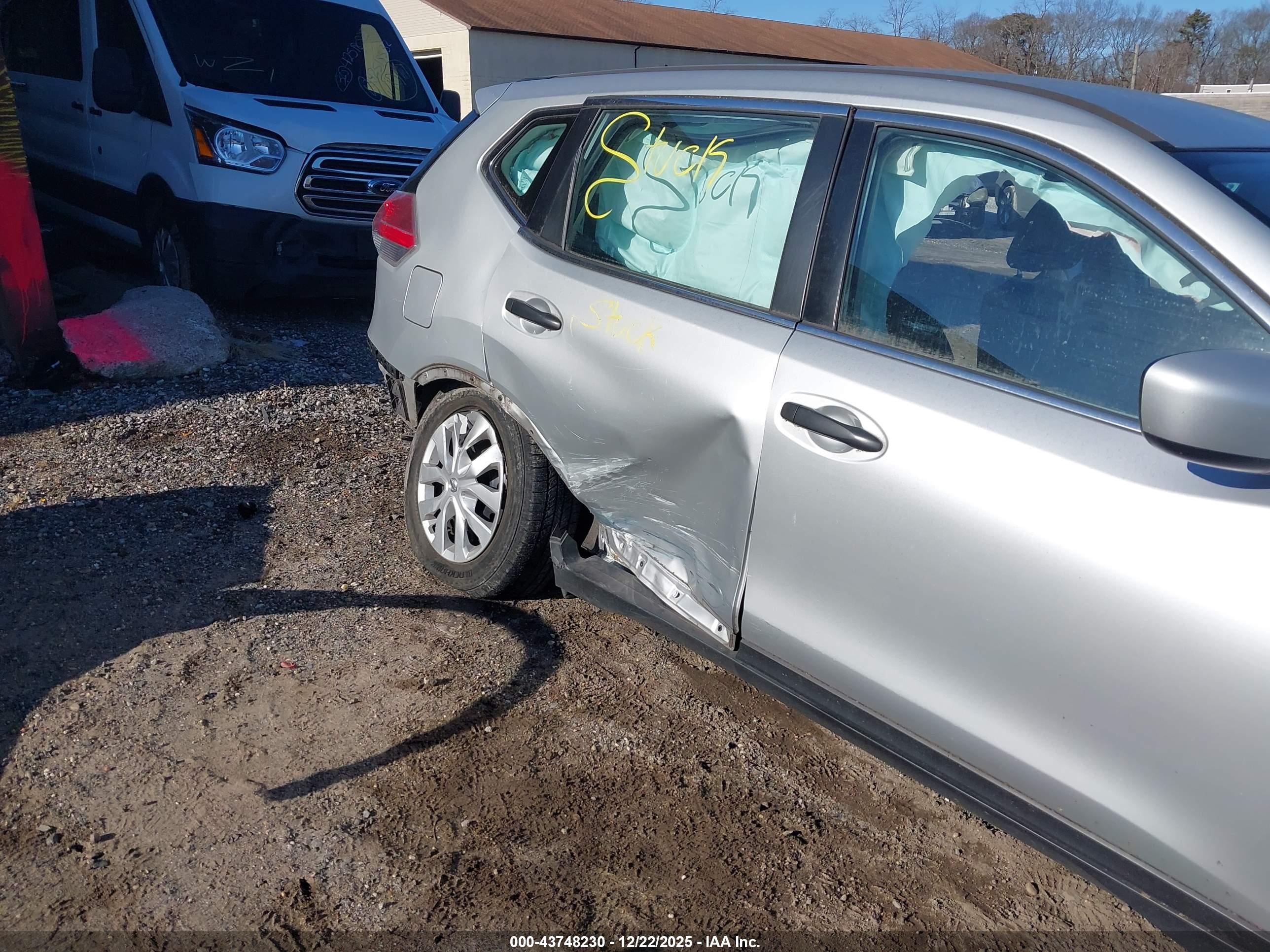NISSAN ROGUE image 6