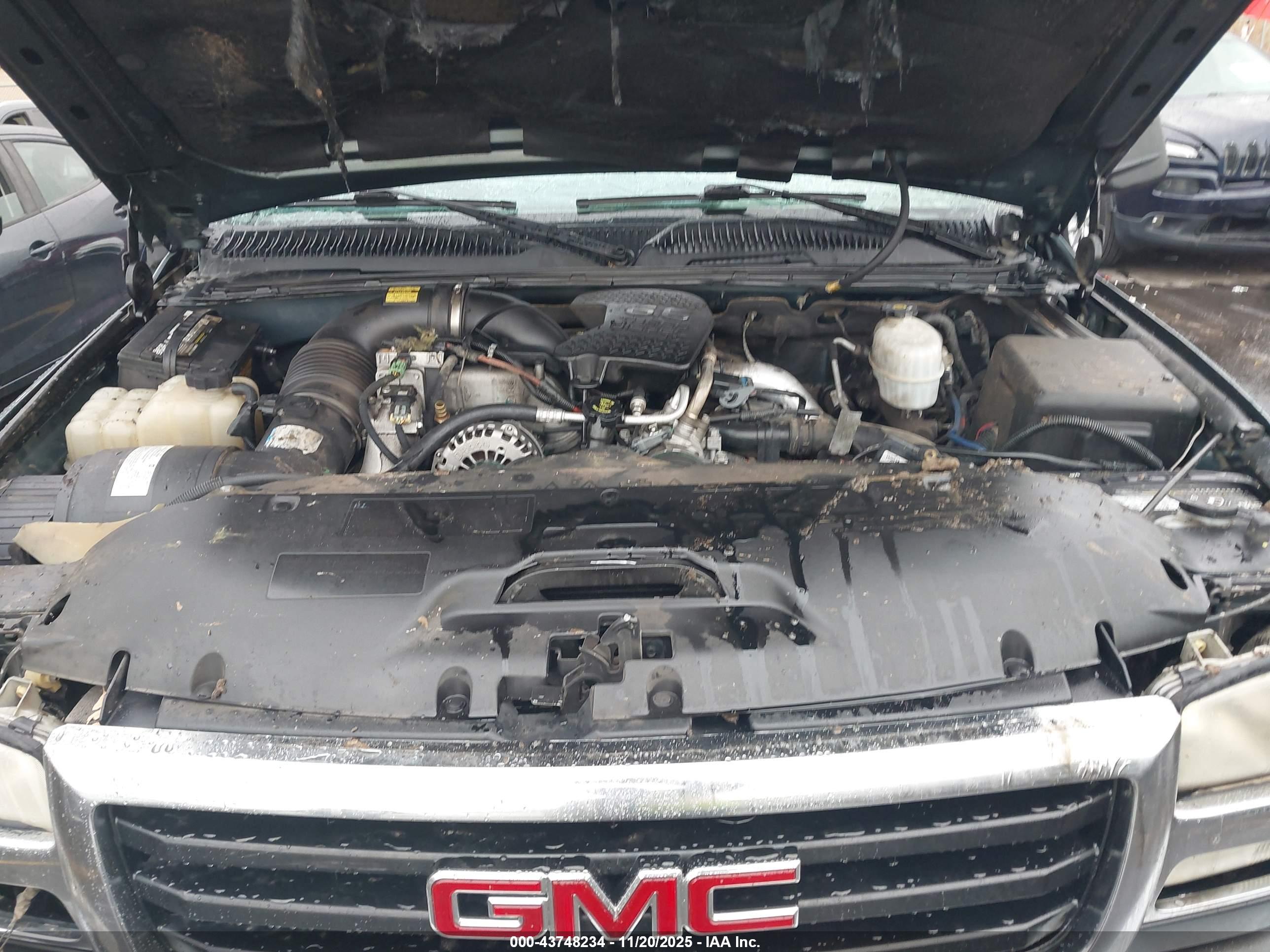 GMC SIERRA image 10