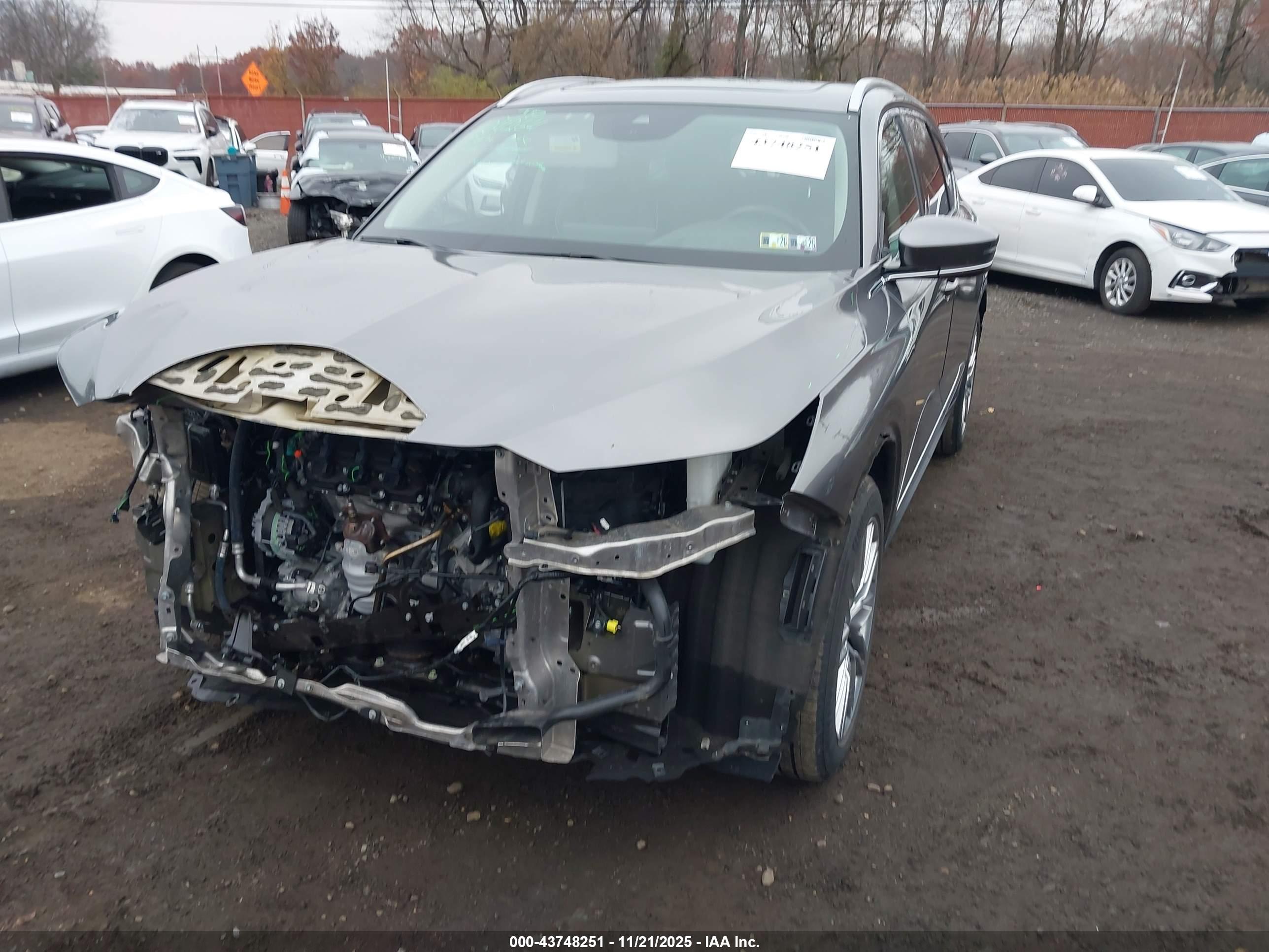 ACURA MDX image 6