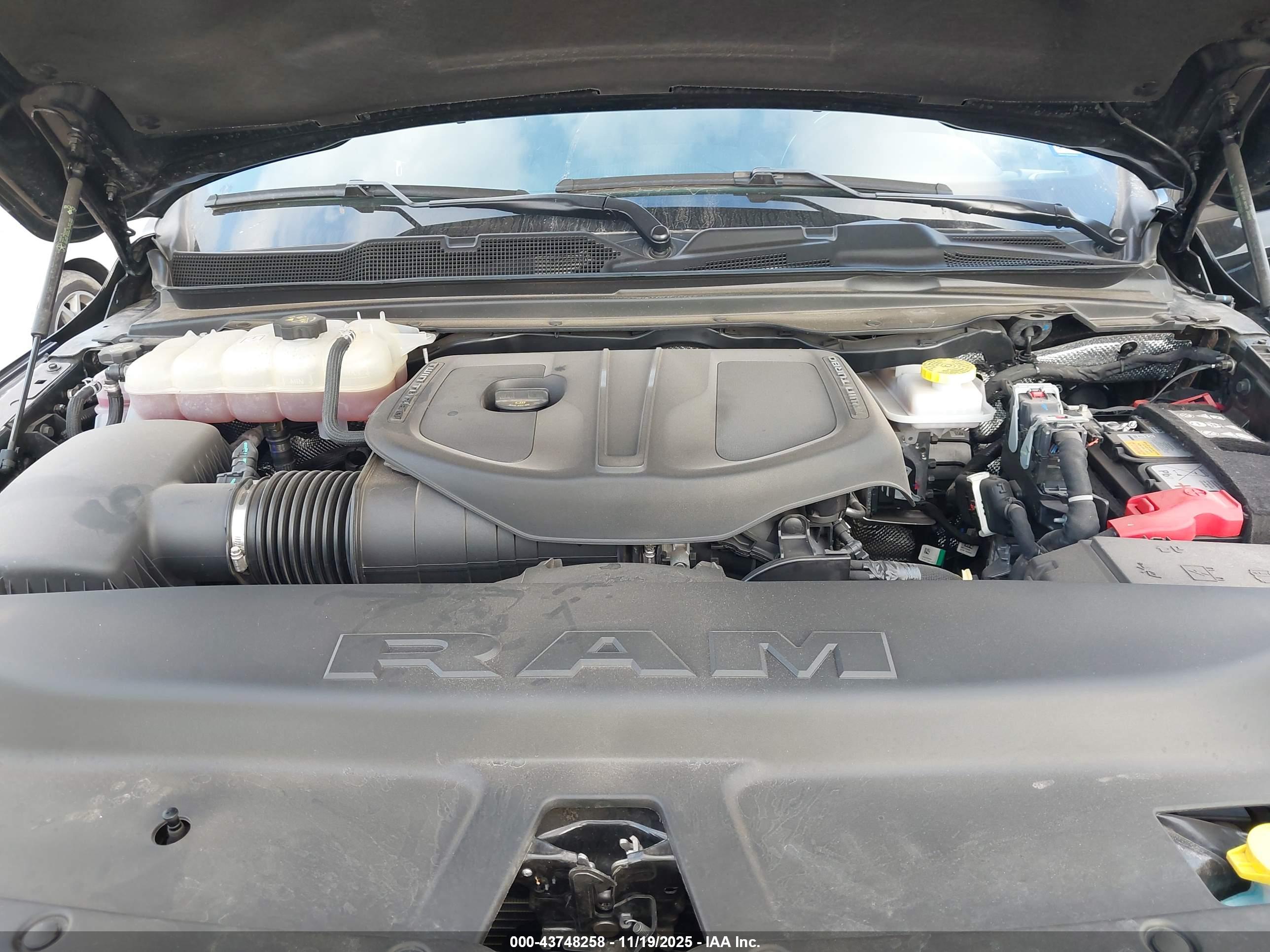RAM 1500 image 10