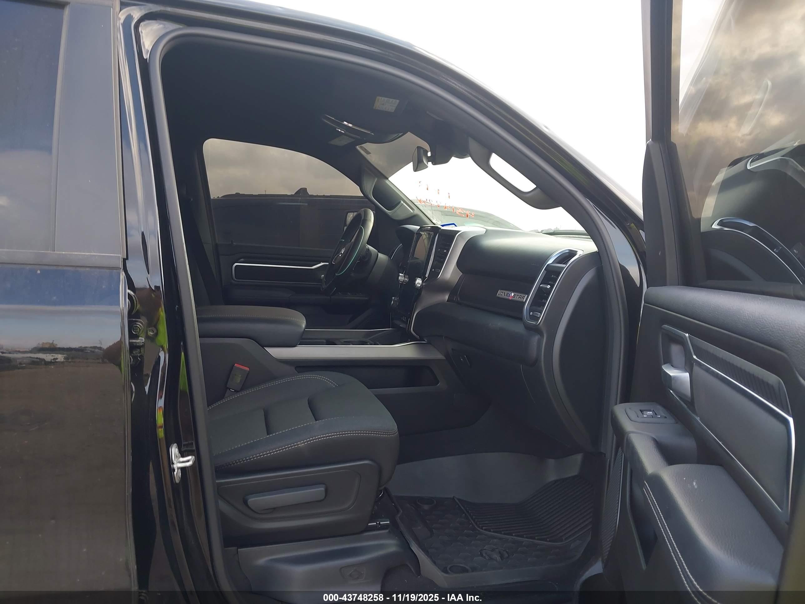 RAM 1500 image 5