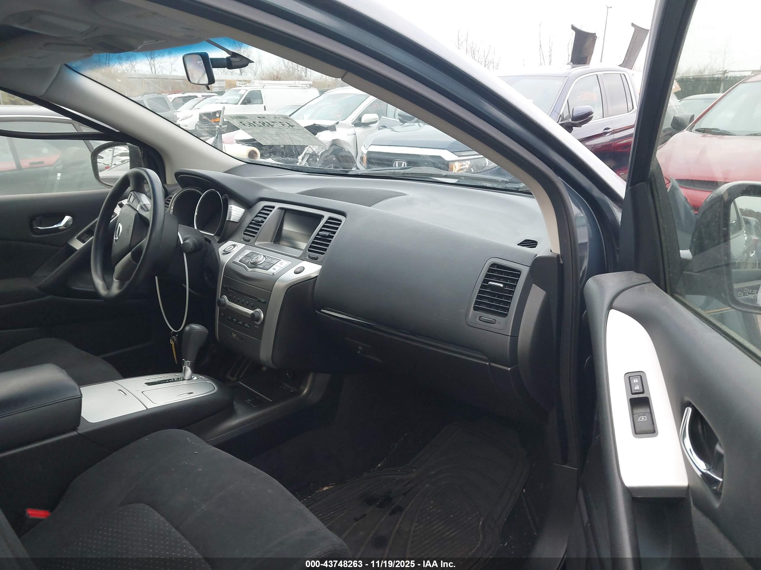 NISSAN MURANO image 5