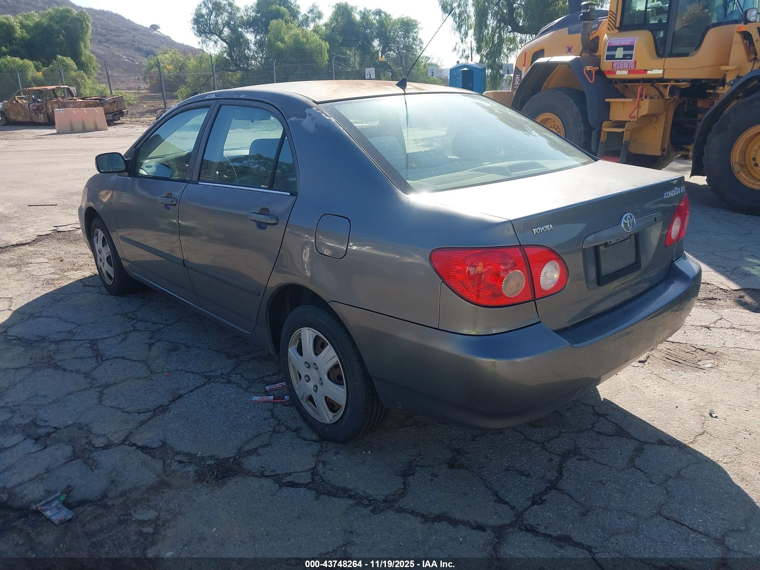 TOYOTA COROLLA image 3