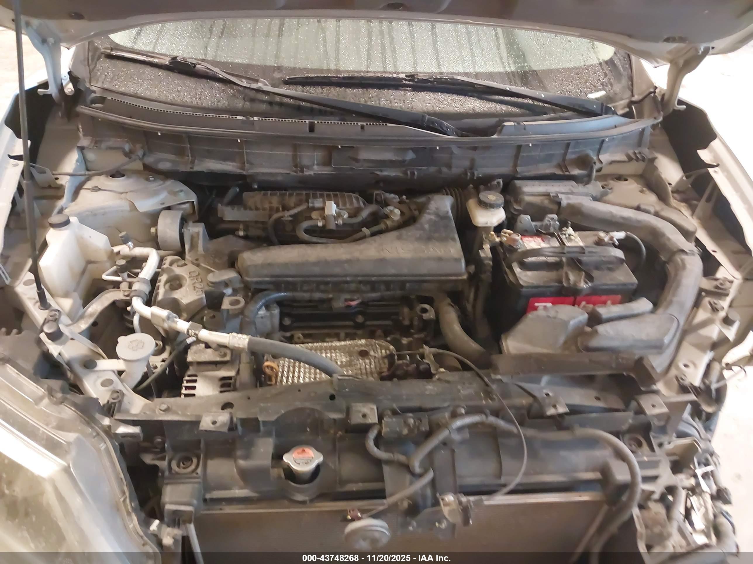 NISSAN ROGUE image 10