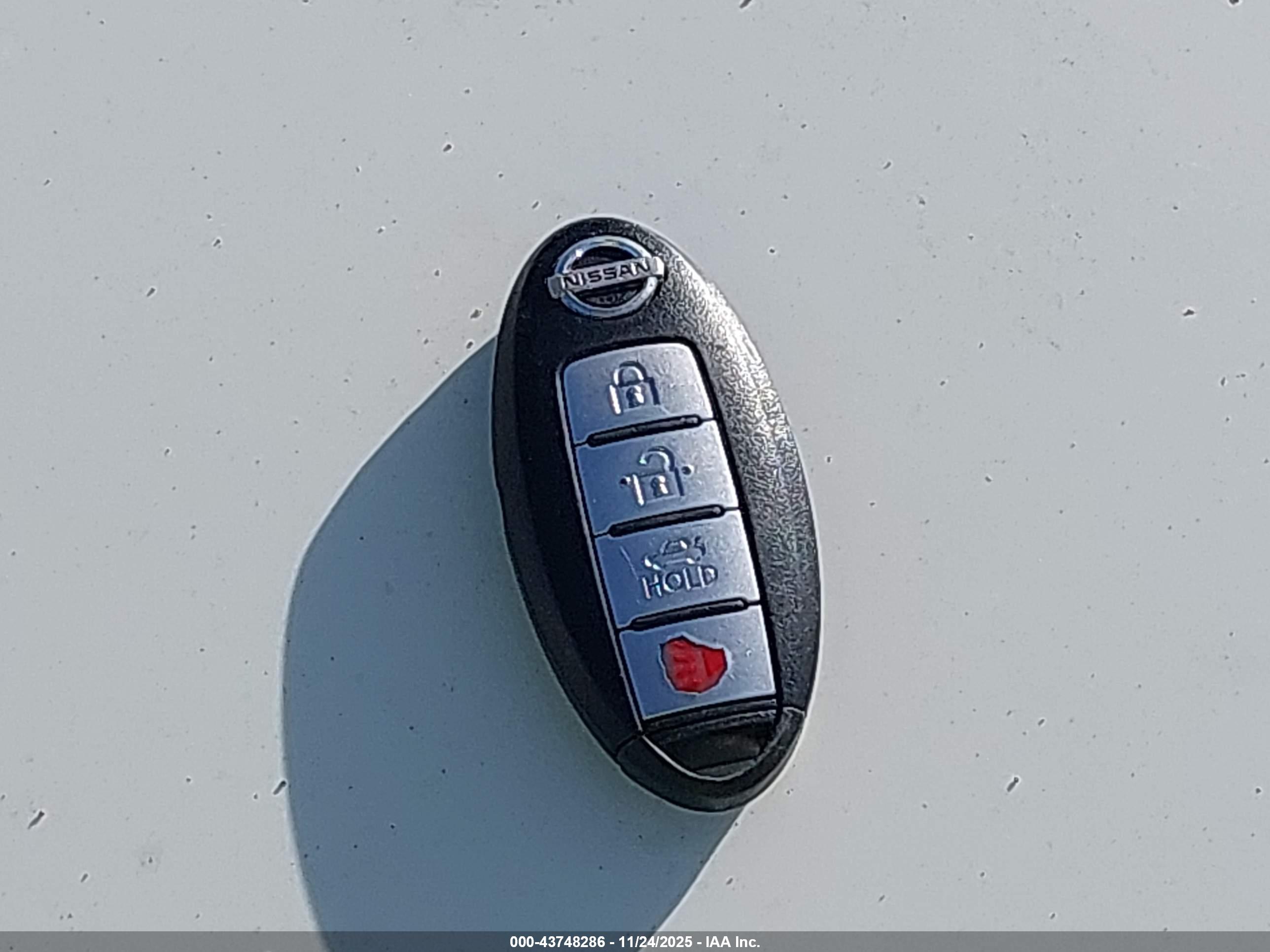 NISSAN ALTIMA image 11