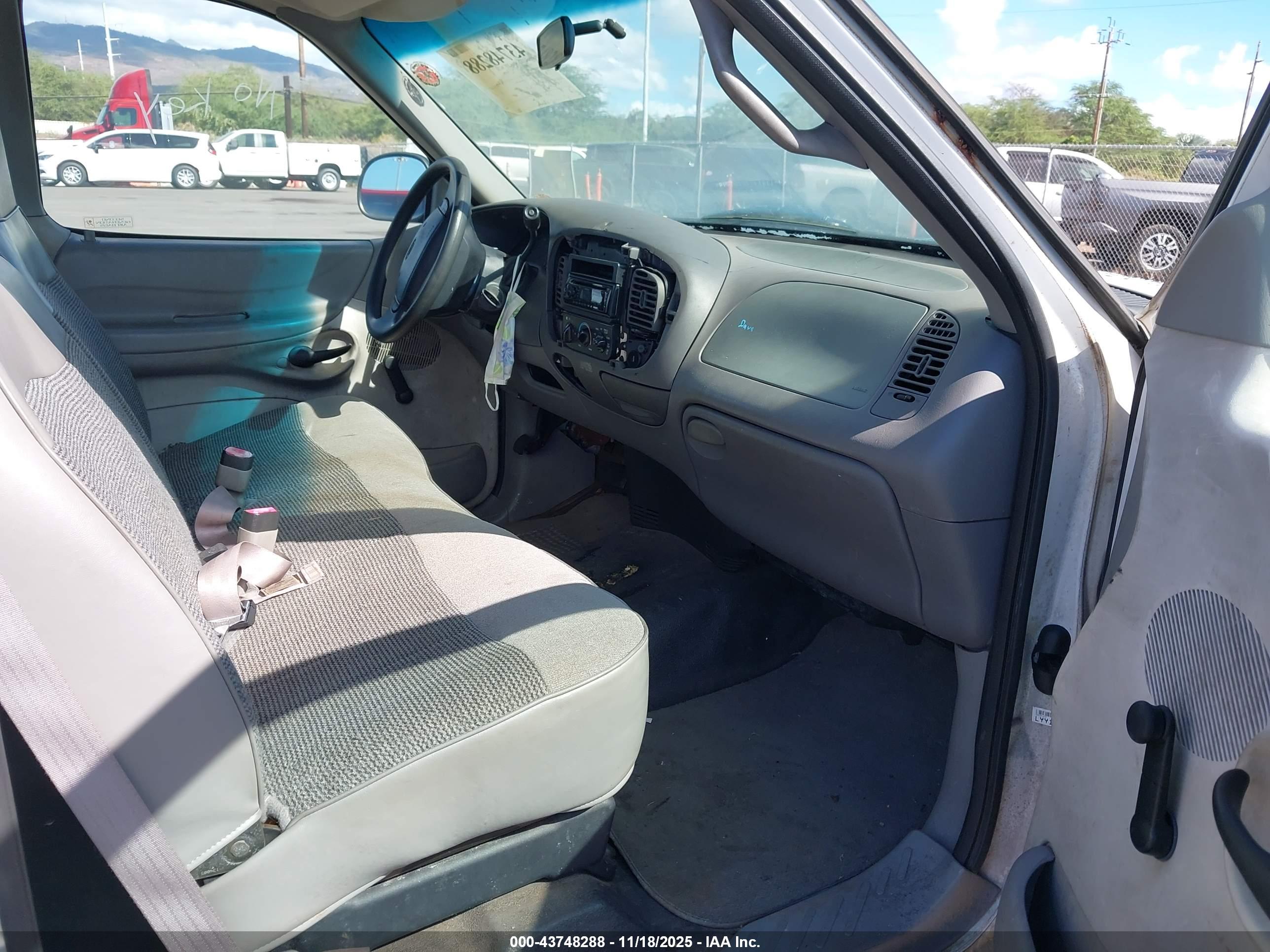 FORD F-150 image 5