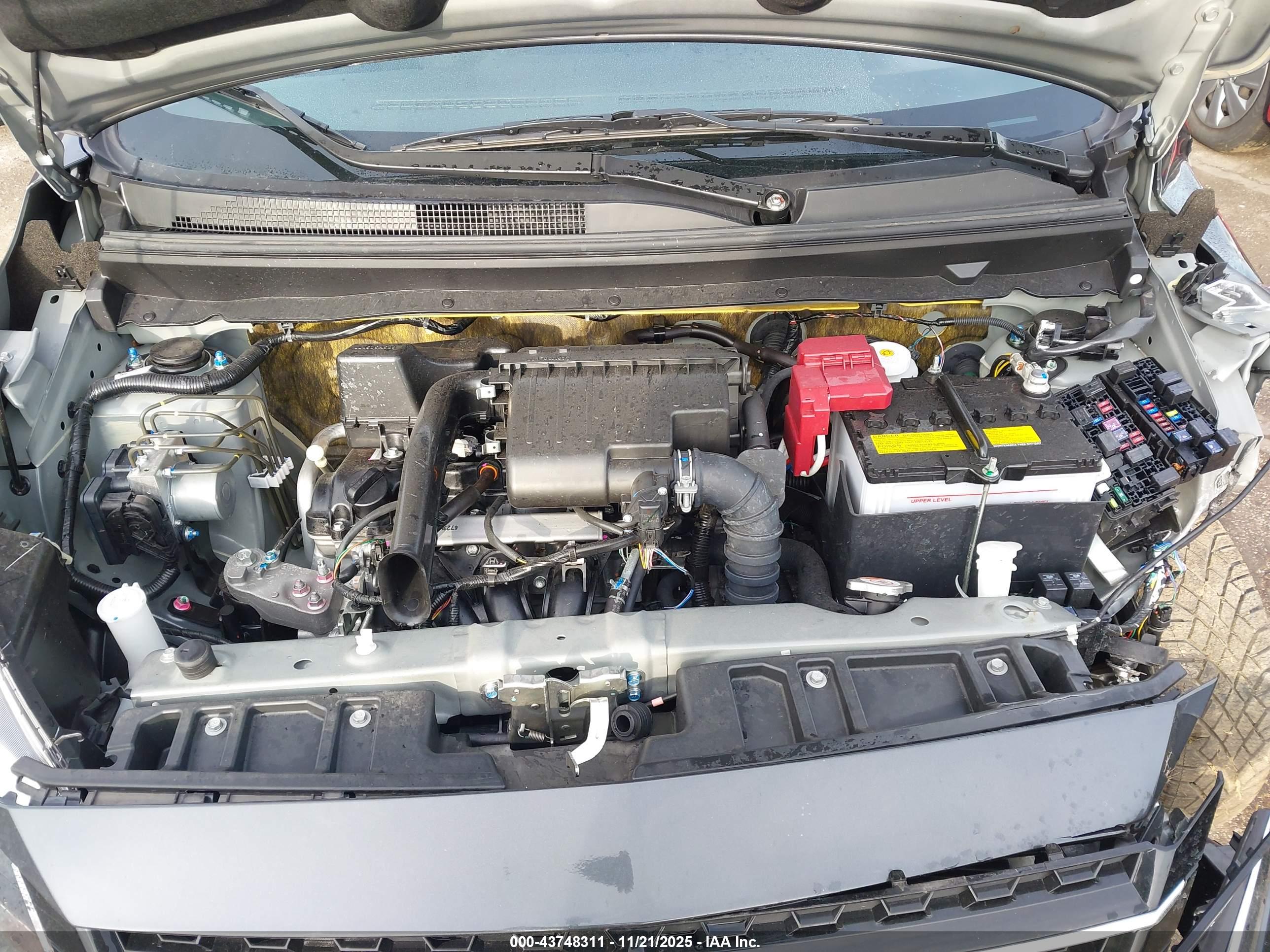 MITSUBISHI MIRAGE image 10