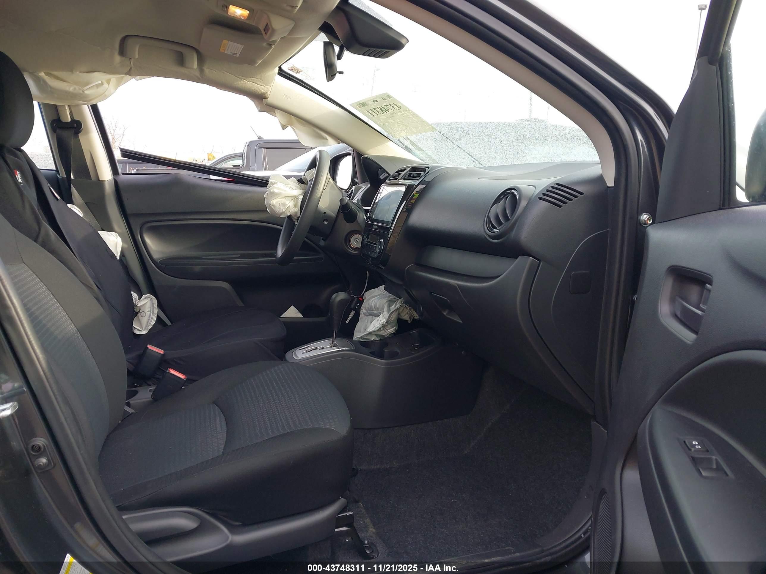 MITSUBISHI MIRAGE image 5