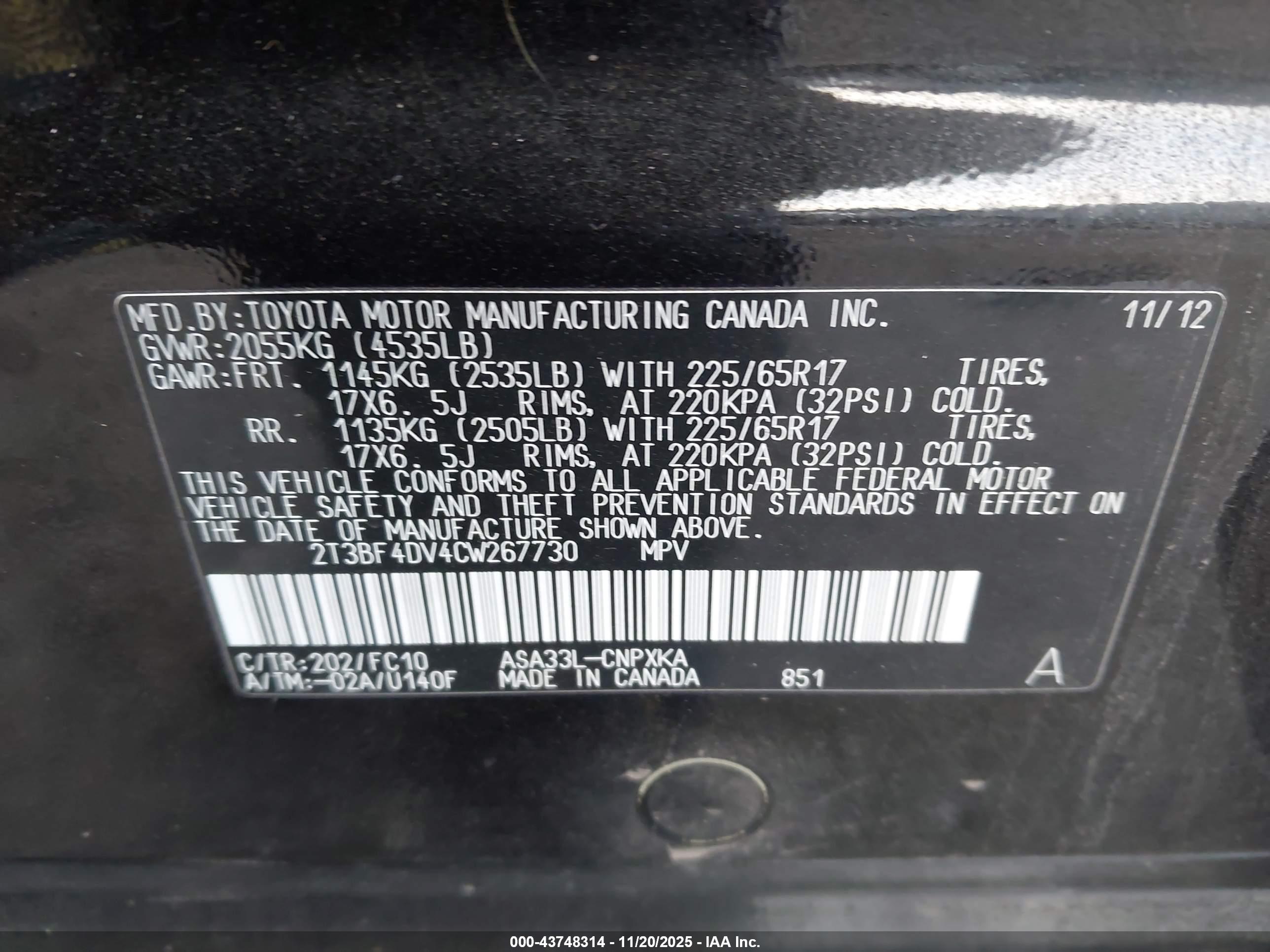 TOYOTA RAV4 image 9