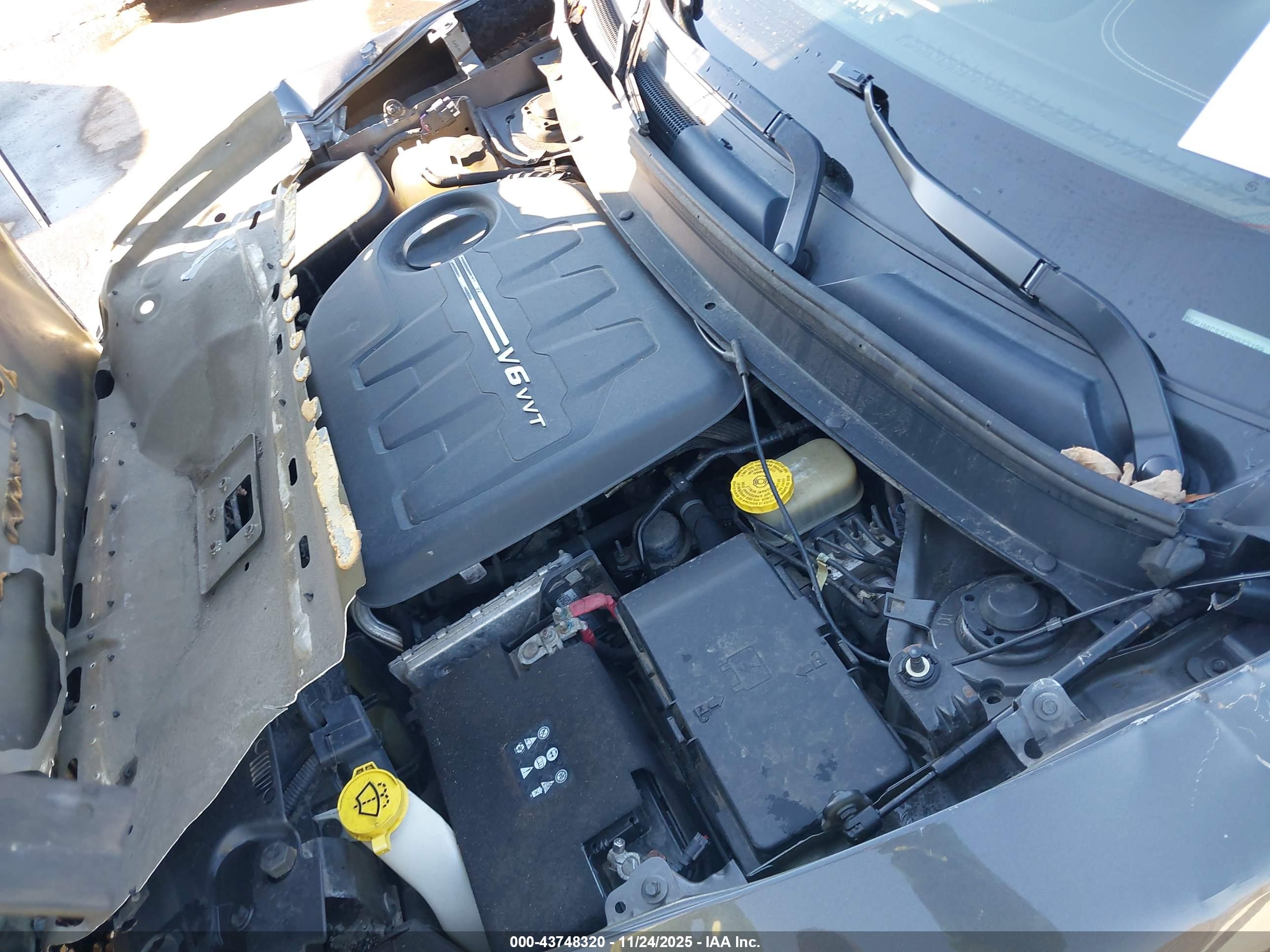 JEEP CHEROKEE image 10