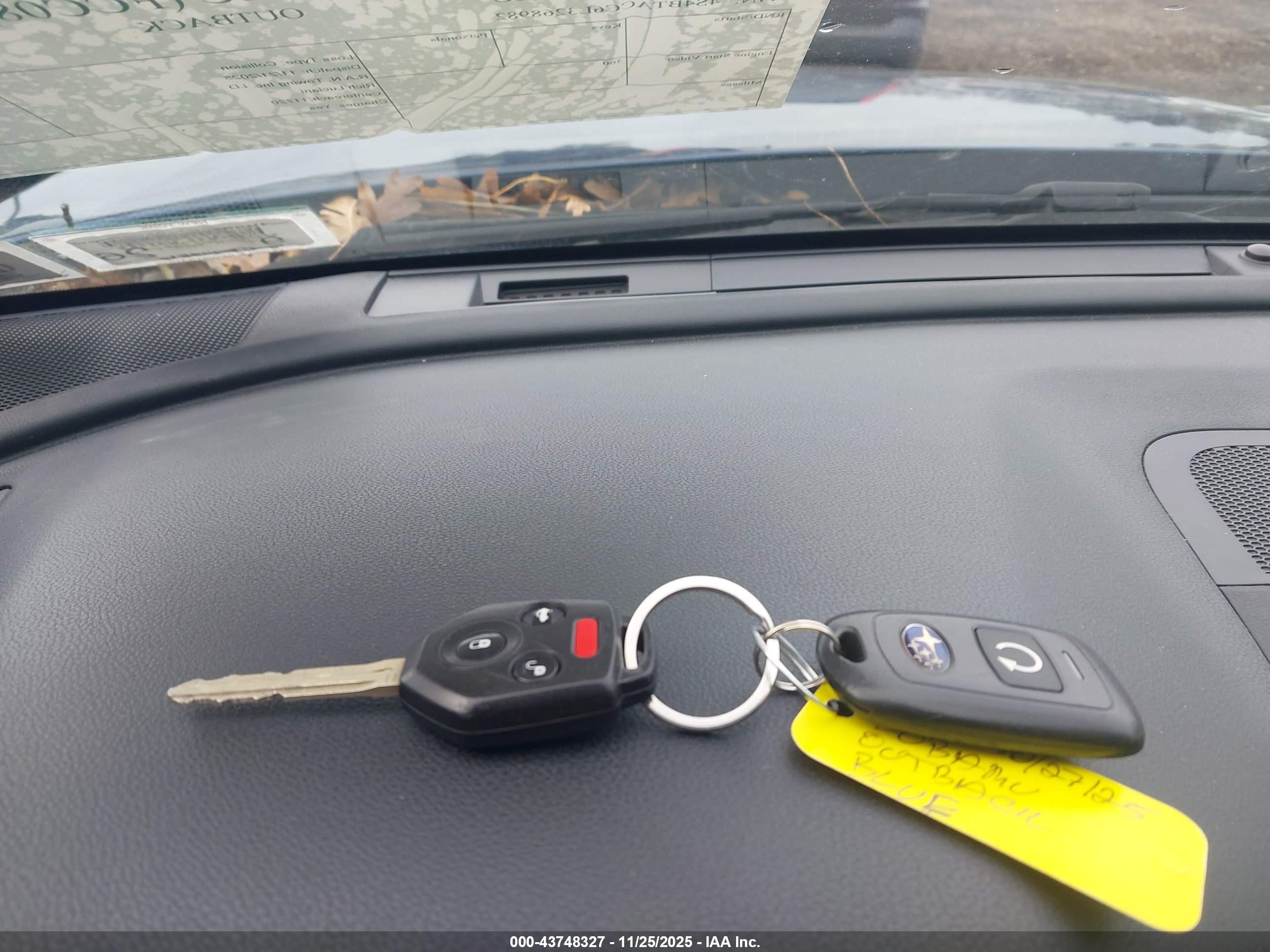 SUBARU OUTBACK image 11