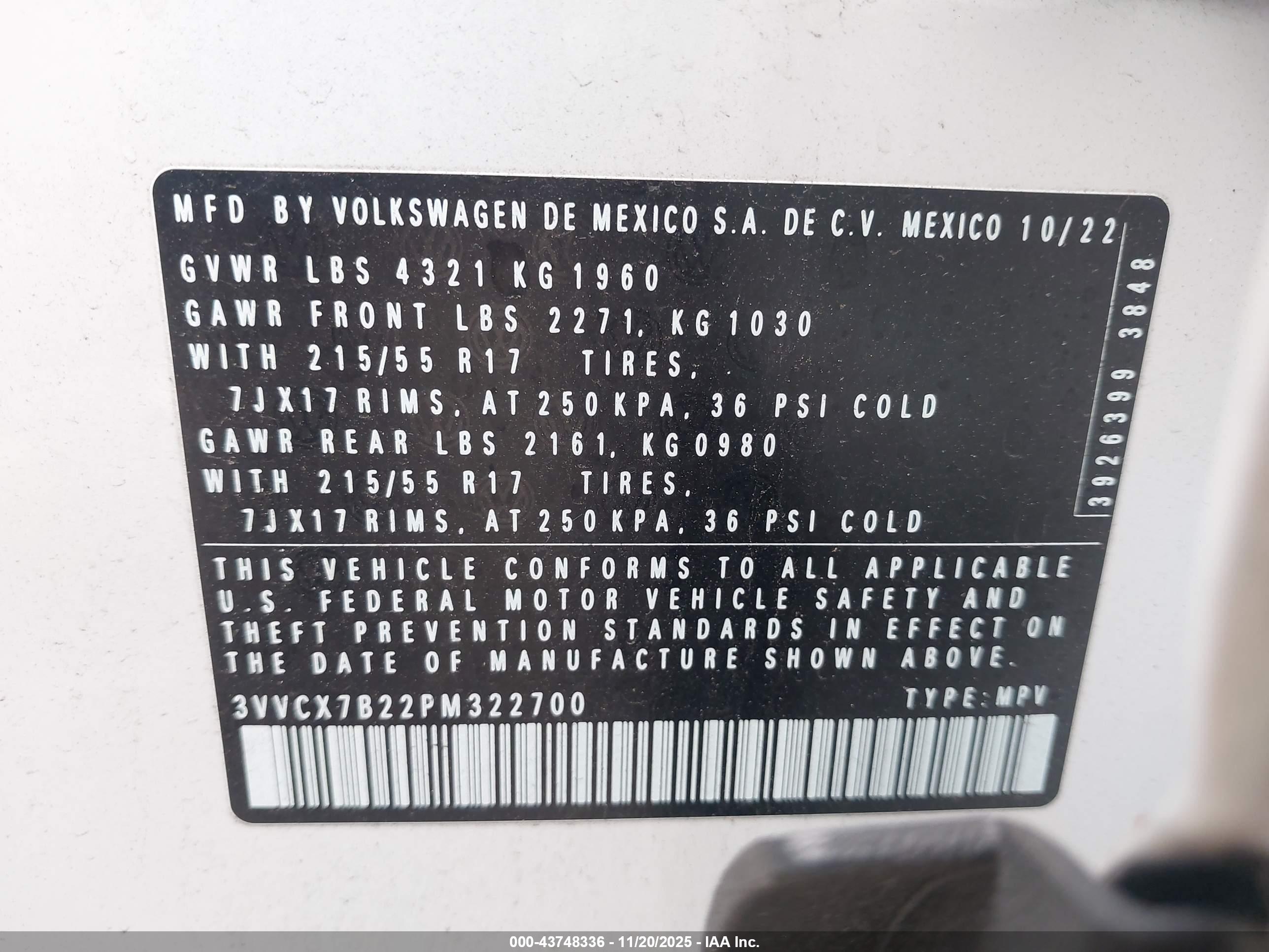 VOLKSWAGEN TAOS image 9