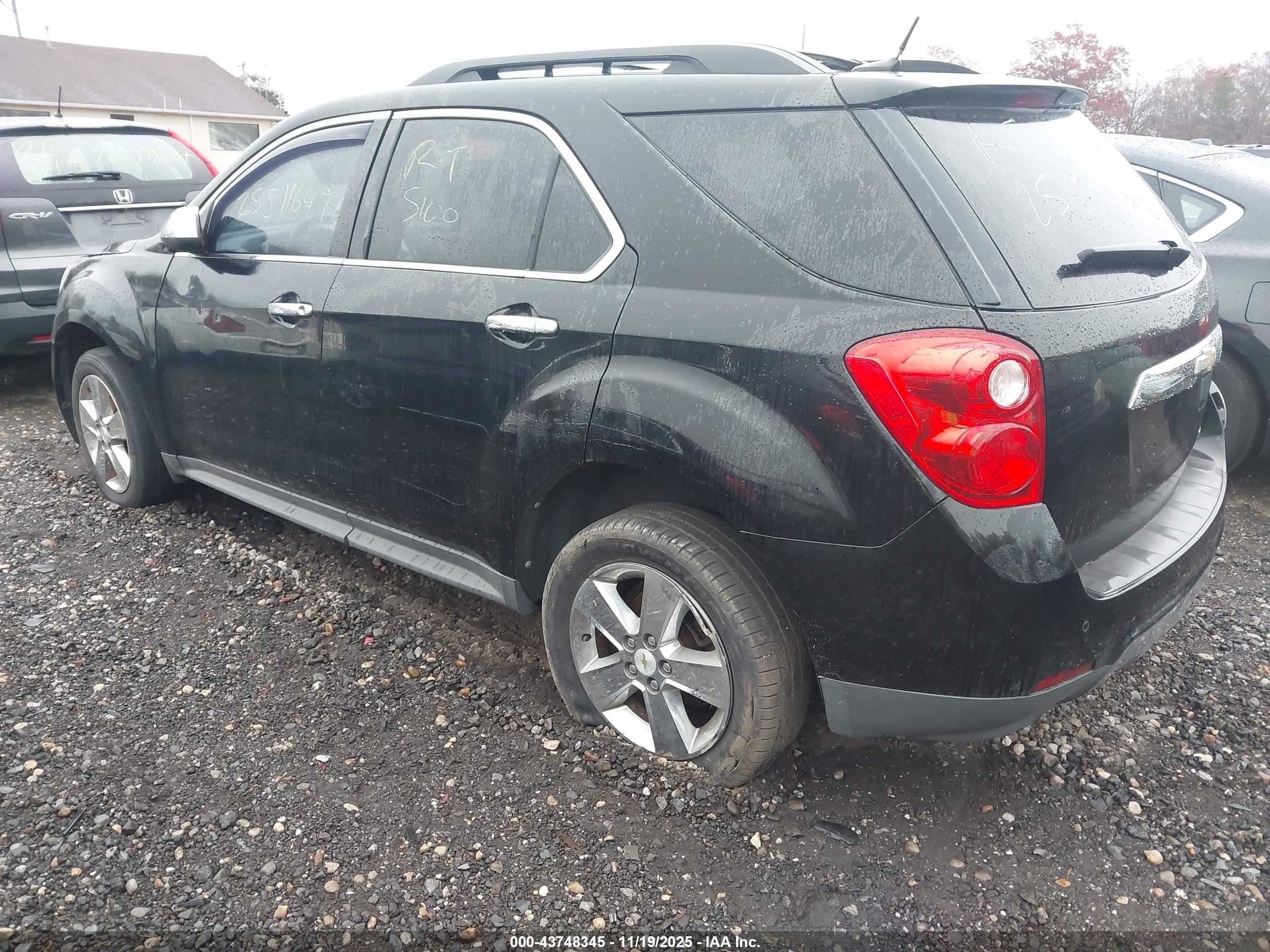 CHEVROLET EQUINOX image 3