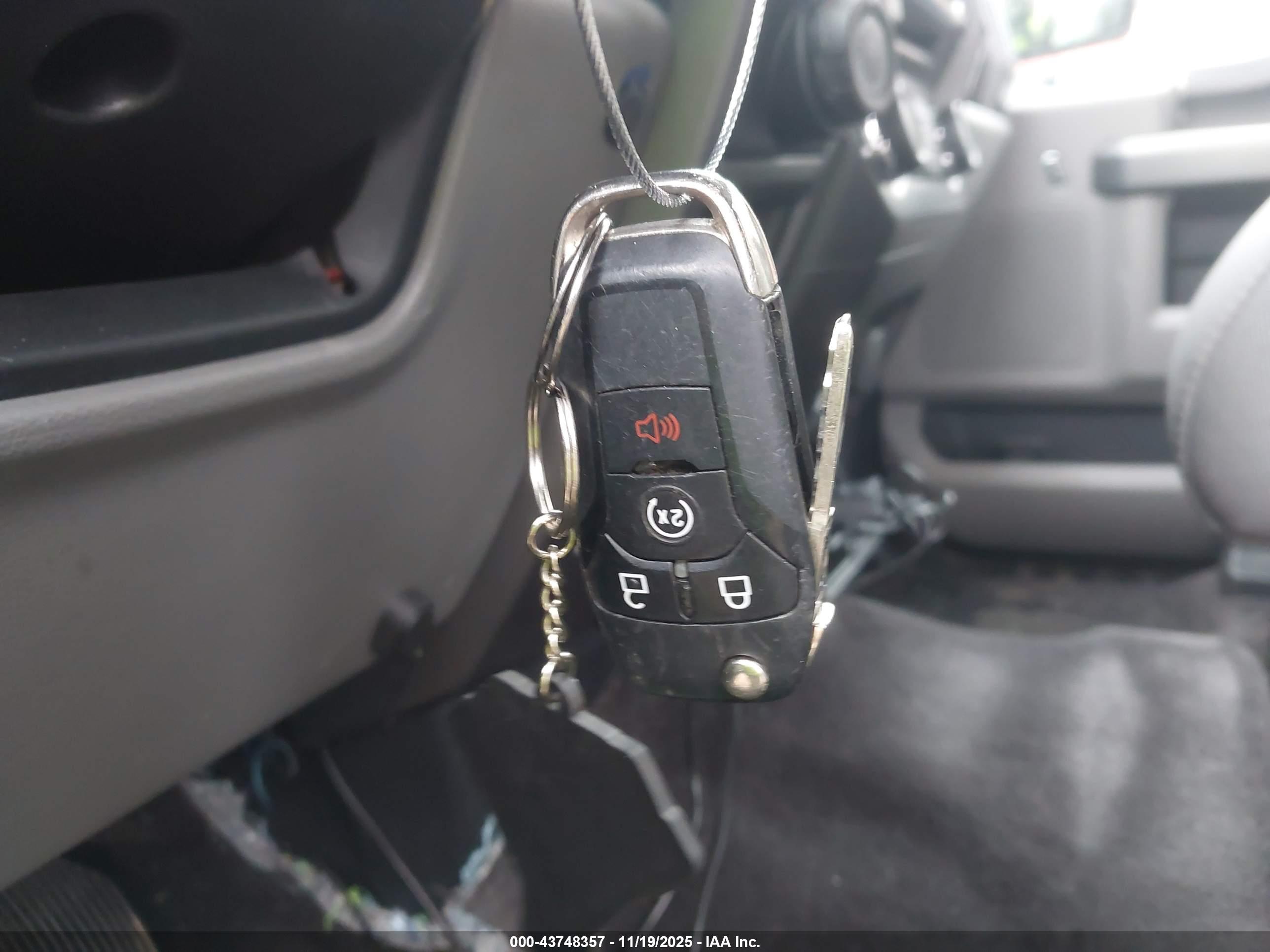 FORD F-150 image 11