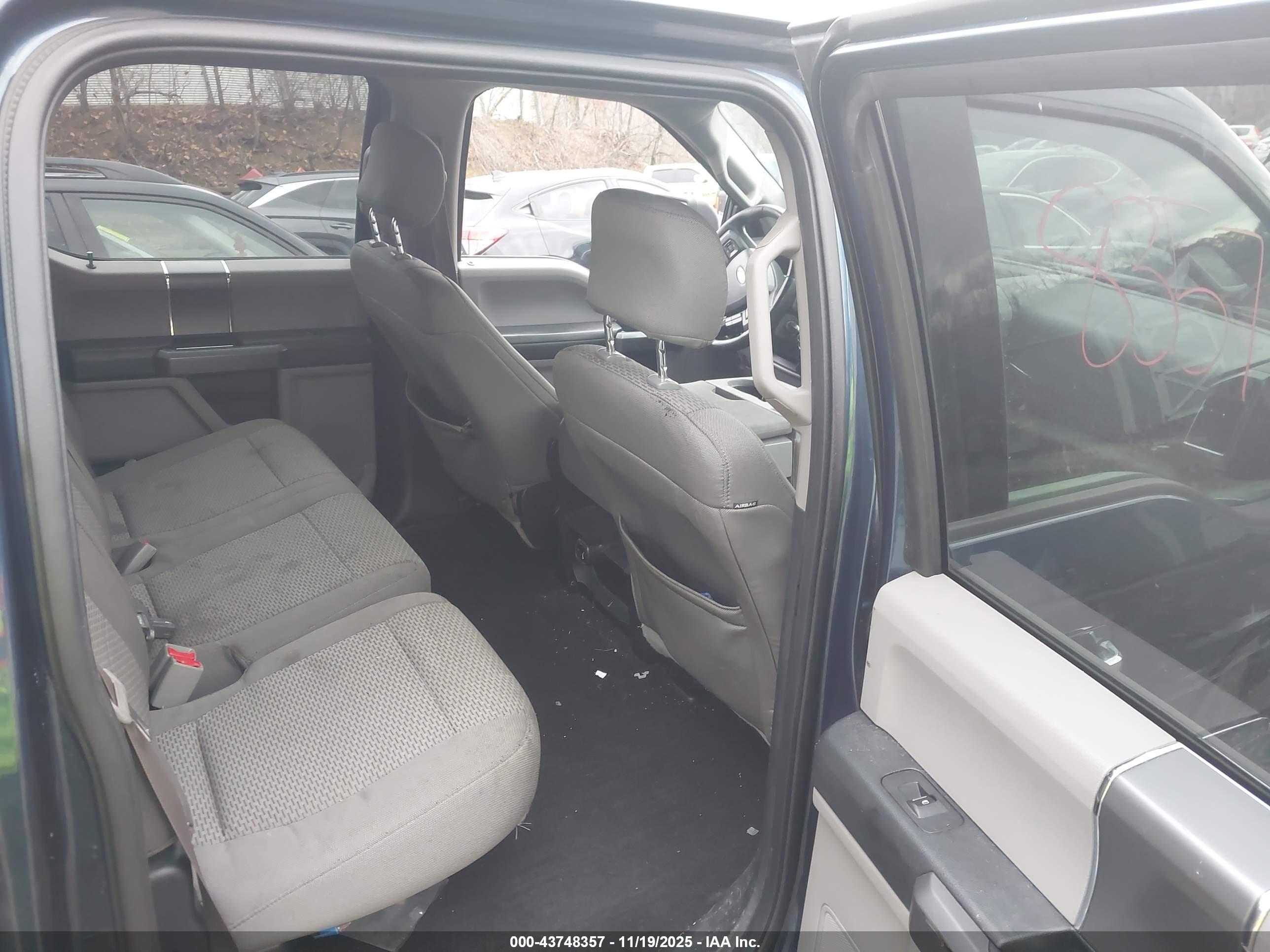 FORD F-150 image 8