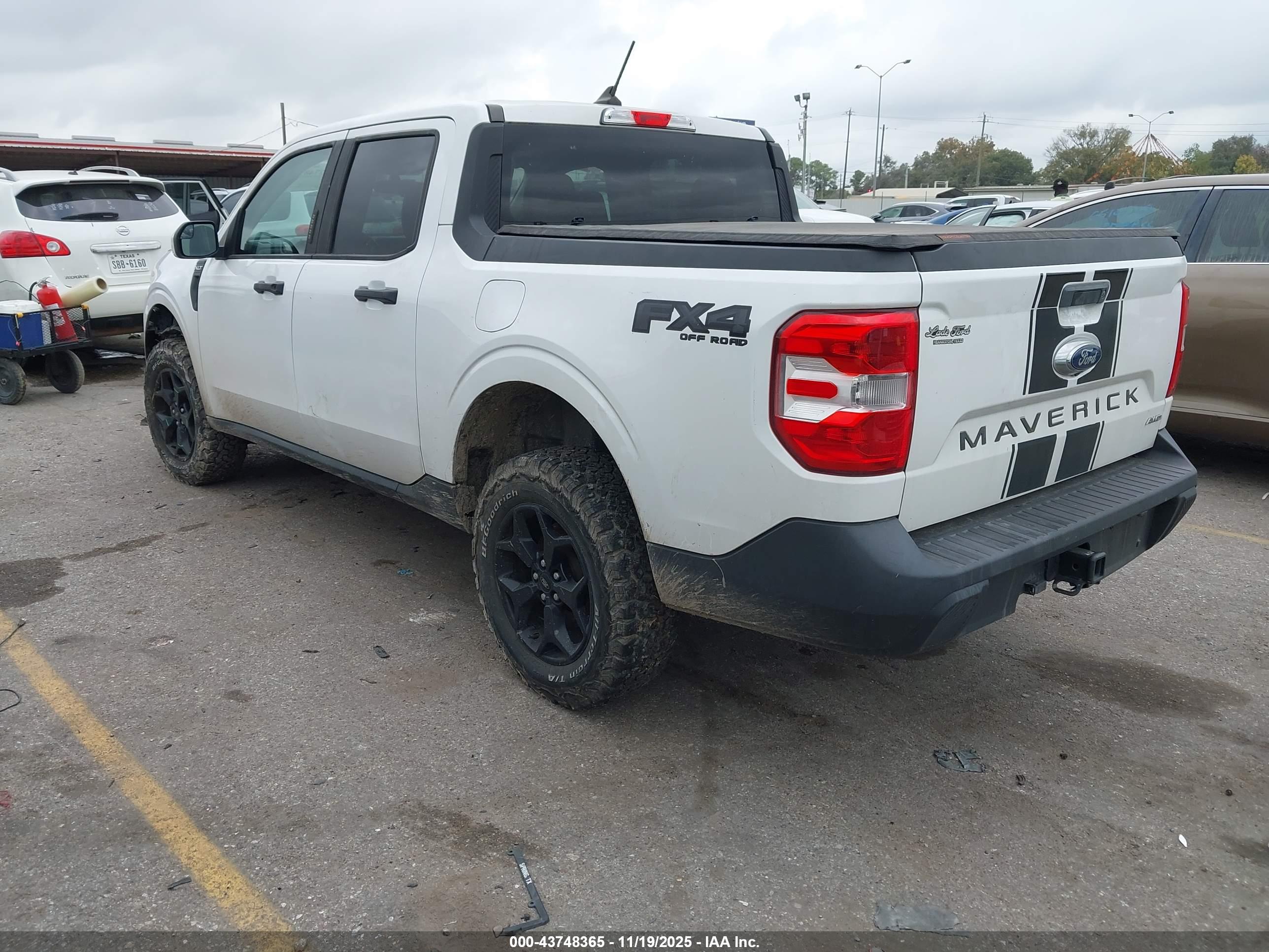 FORD MAVERICK image 3