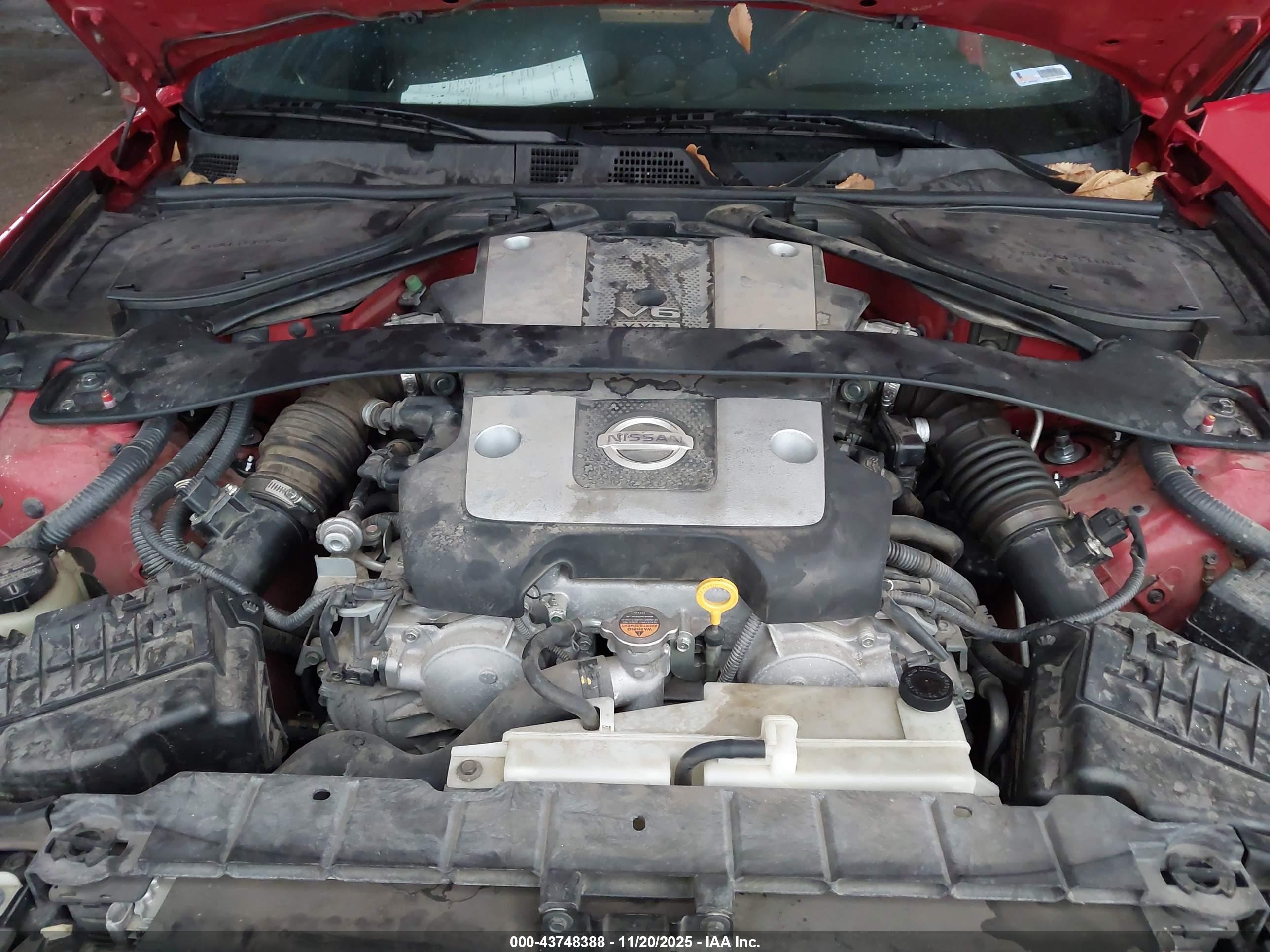 NISSAN 370Z image 10