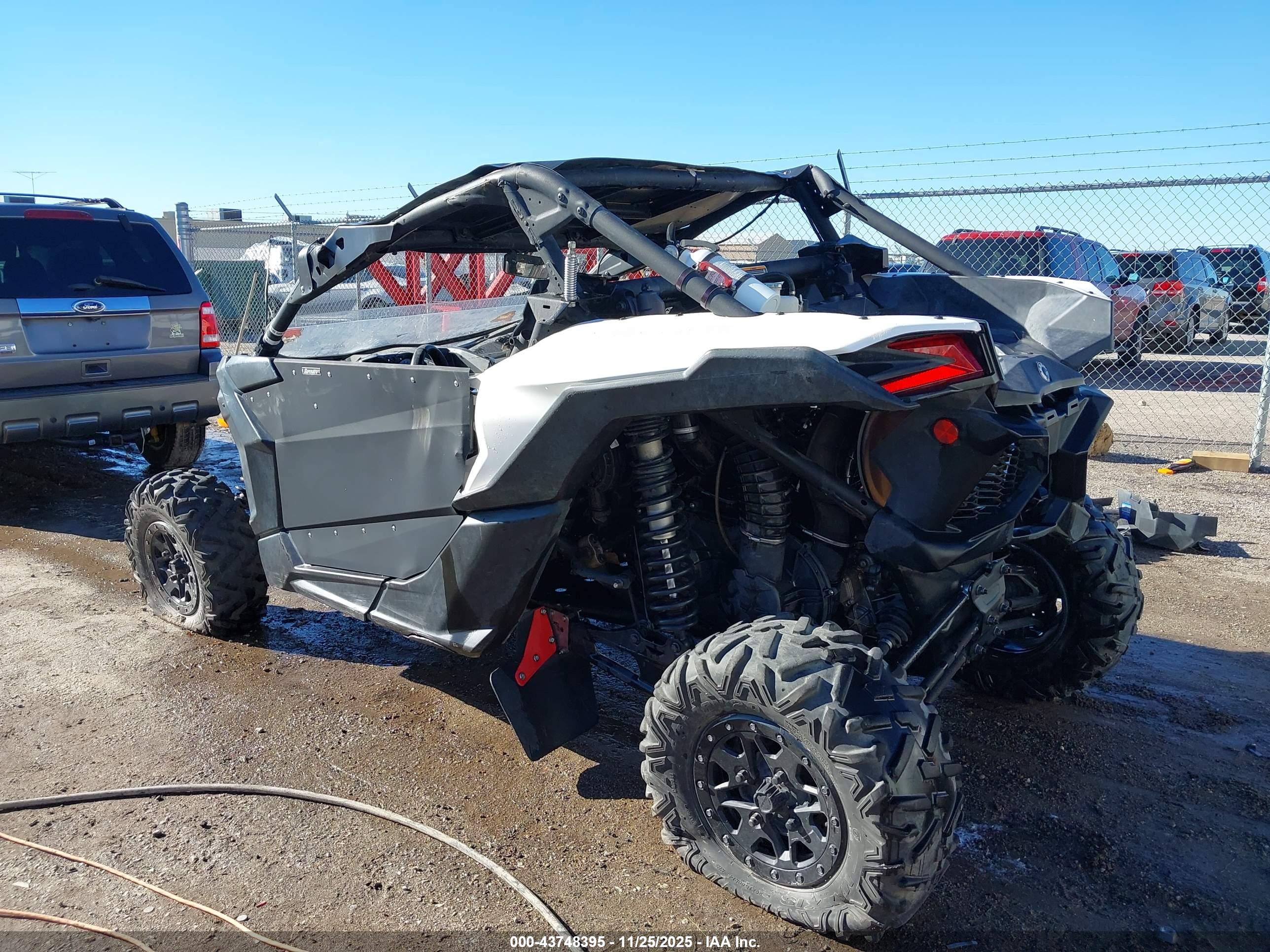 CAN-AM MAVERICK image 3
