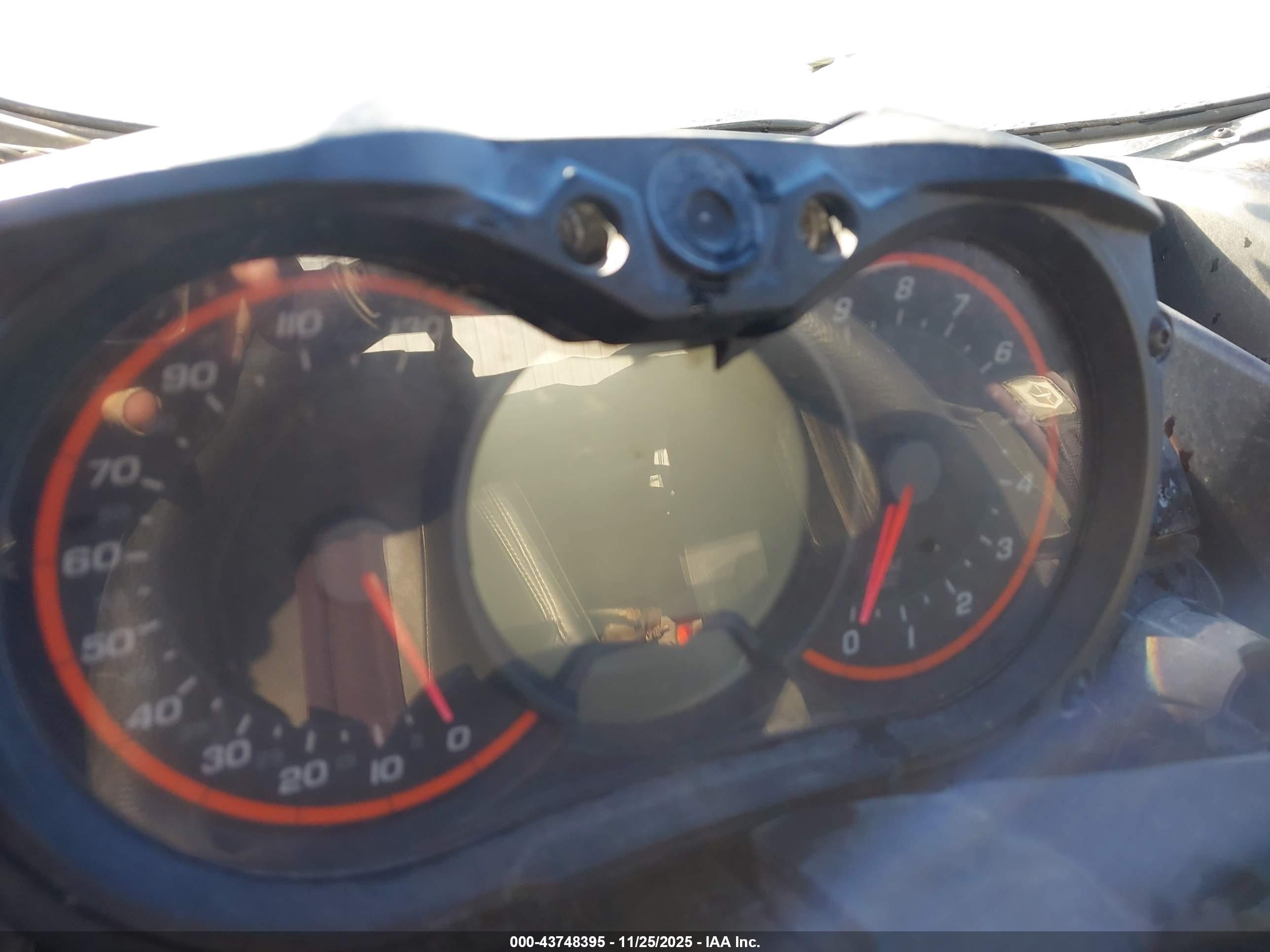 CAN-AM MAVERICK image 7