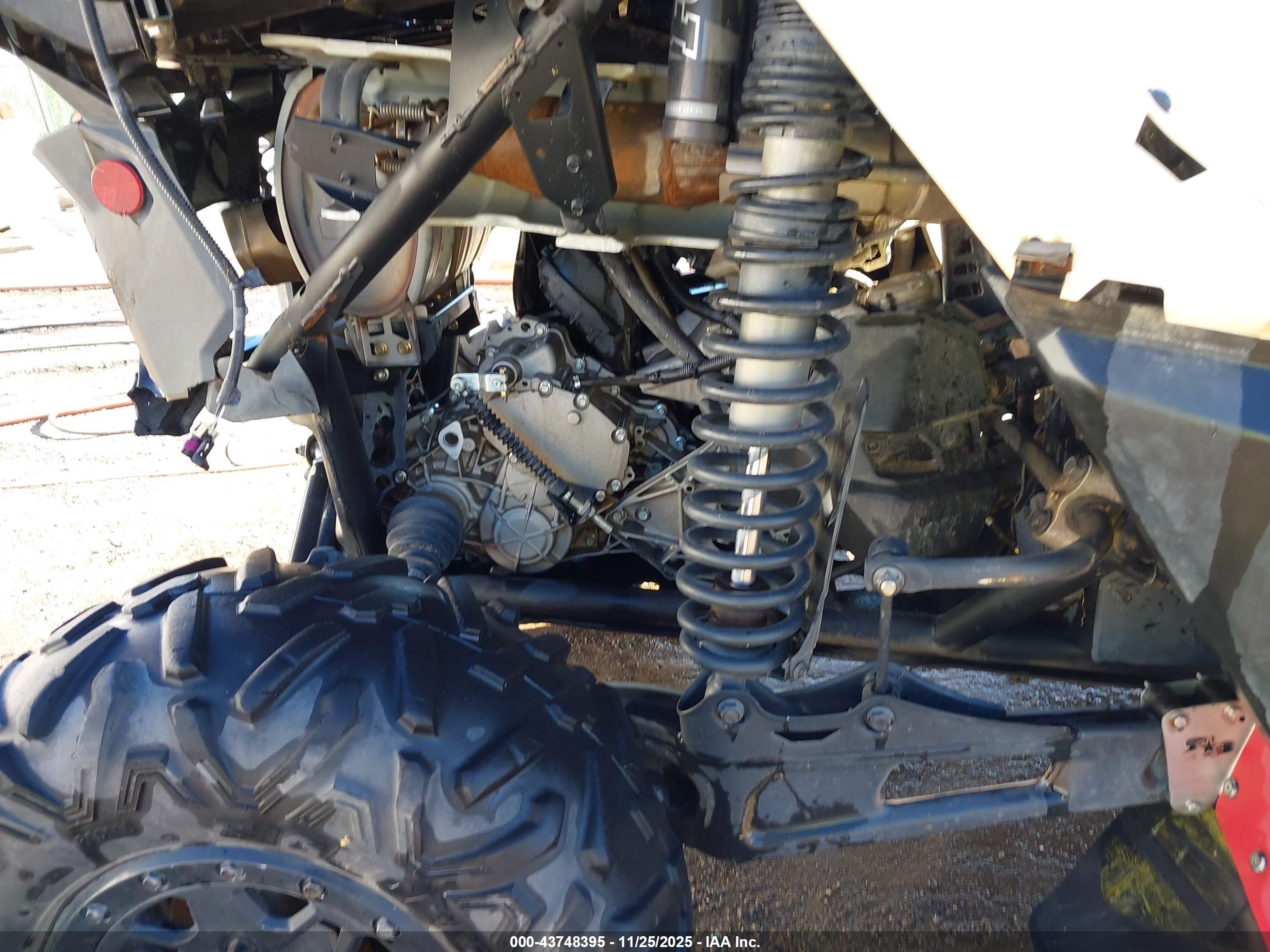 CAN-AM MAVERICK image 8