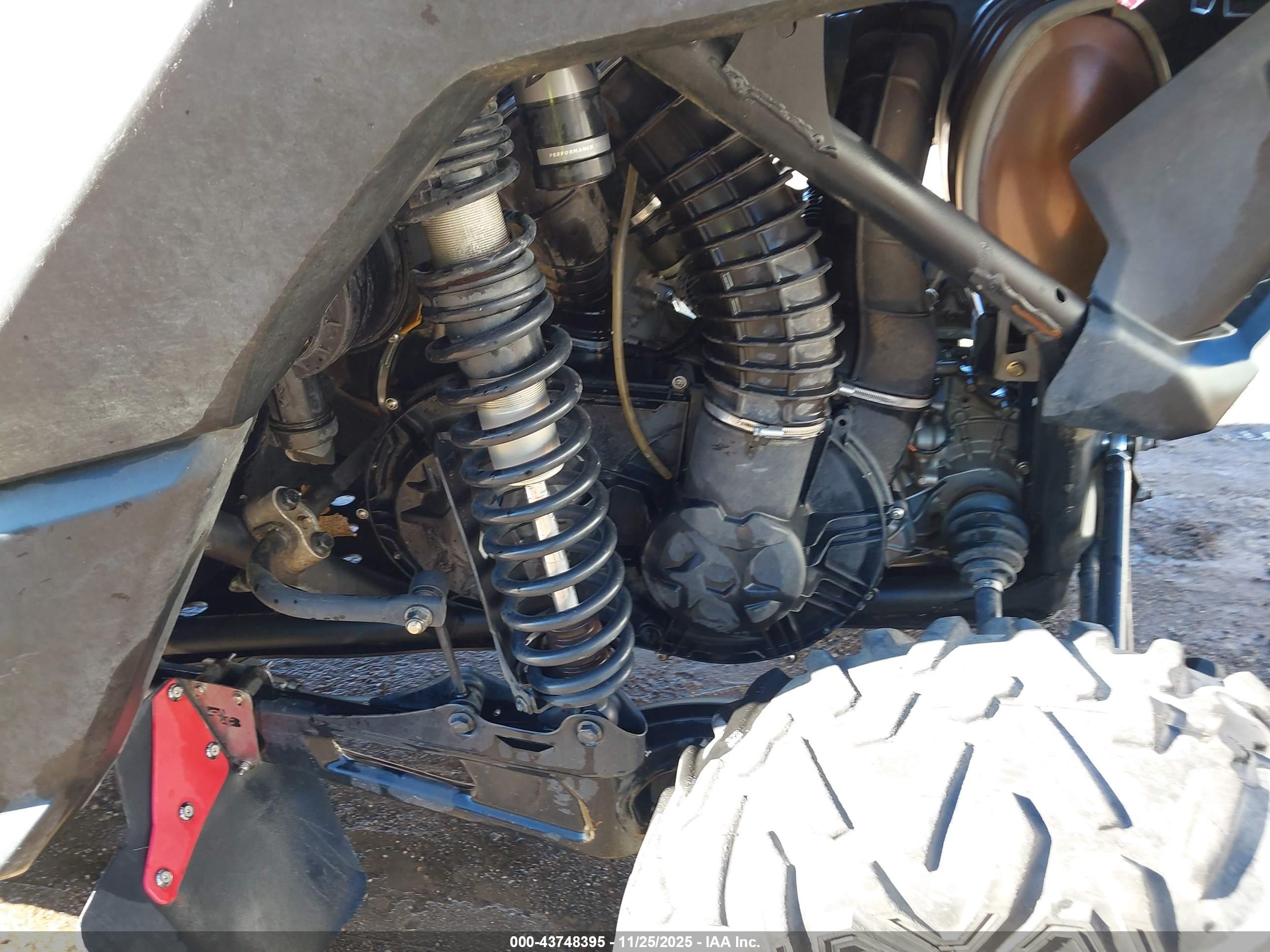CAN-AM MAVERICK image 9