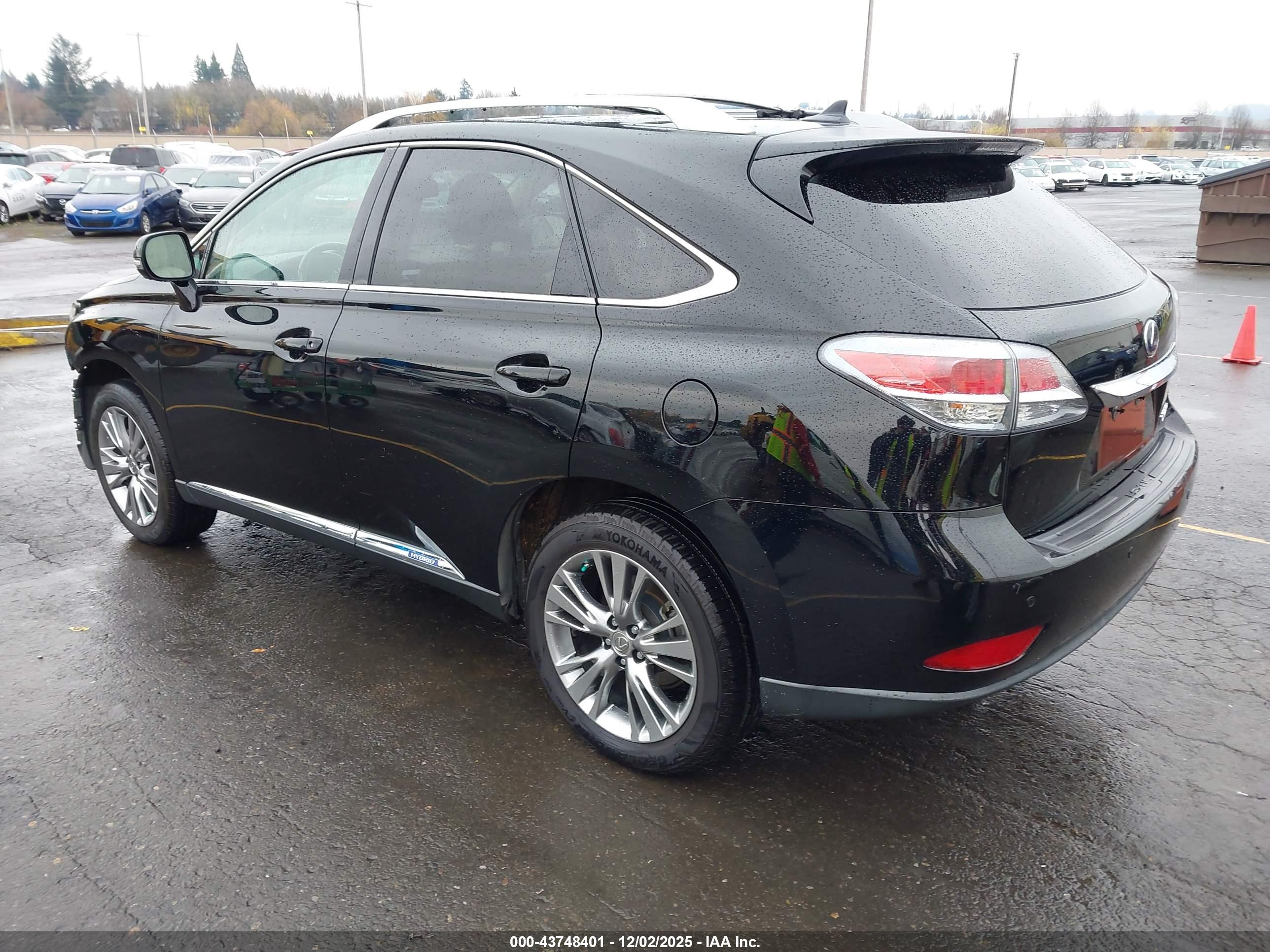 LEXUS RX image 3