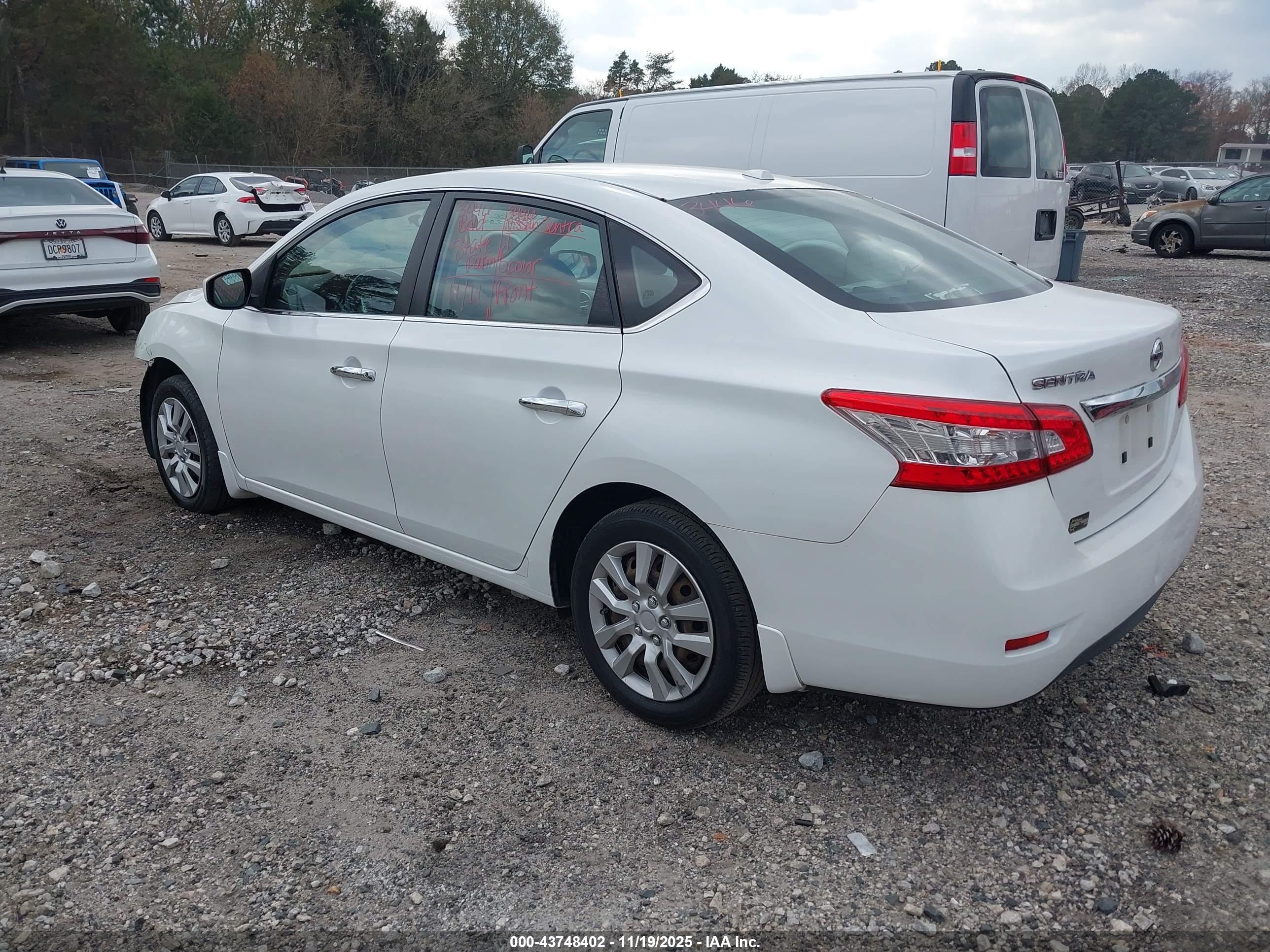 NISSAN SENTRA image 3