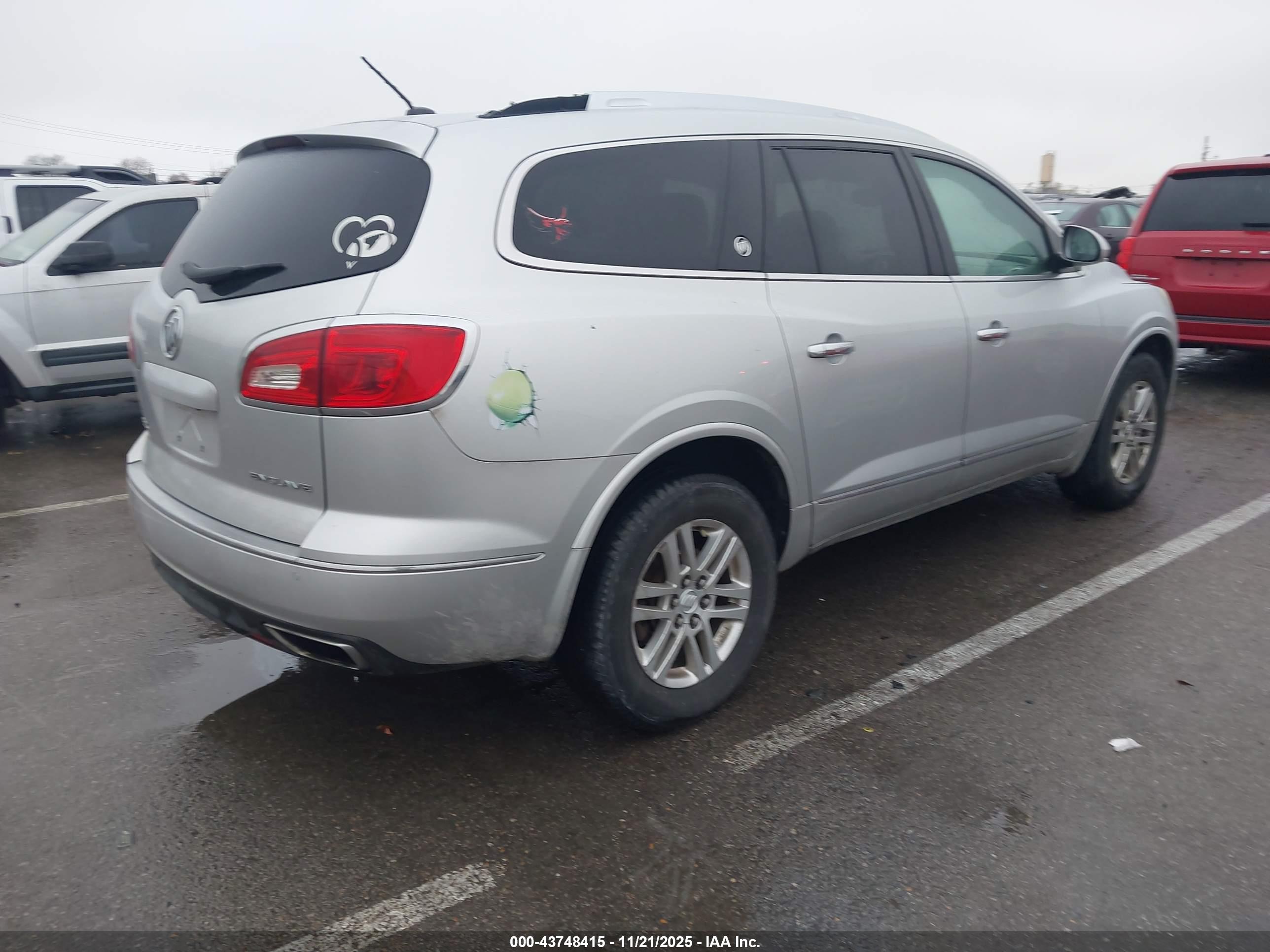 BUICK ENCLAVE image 4