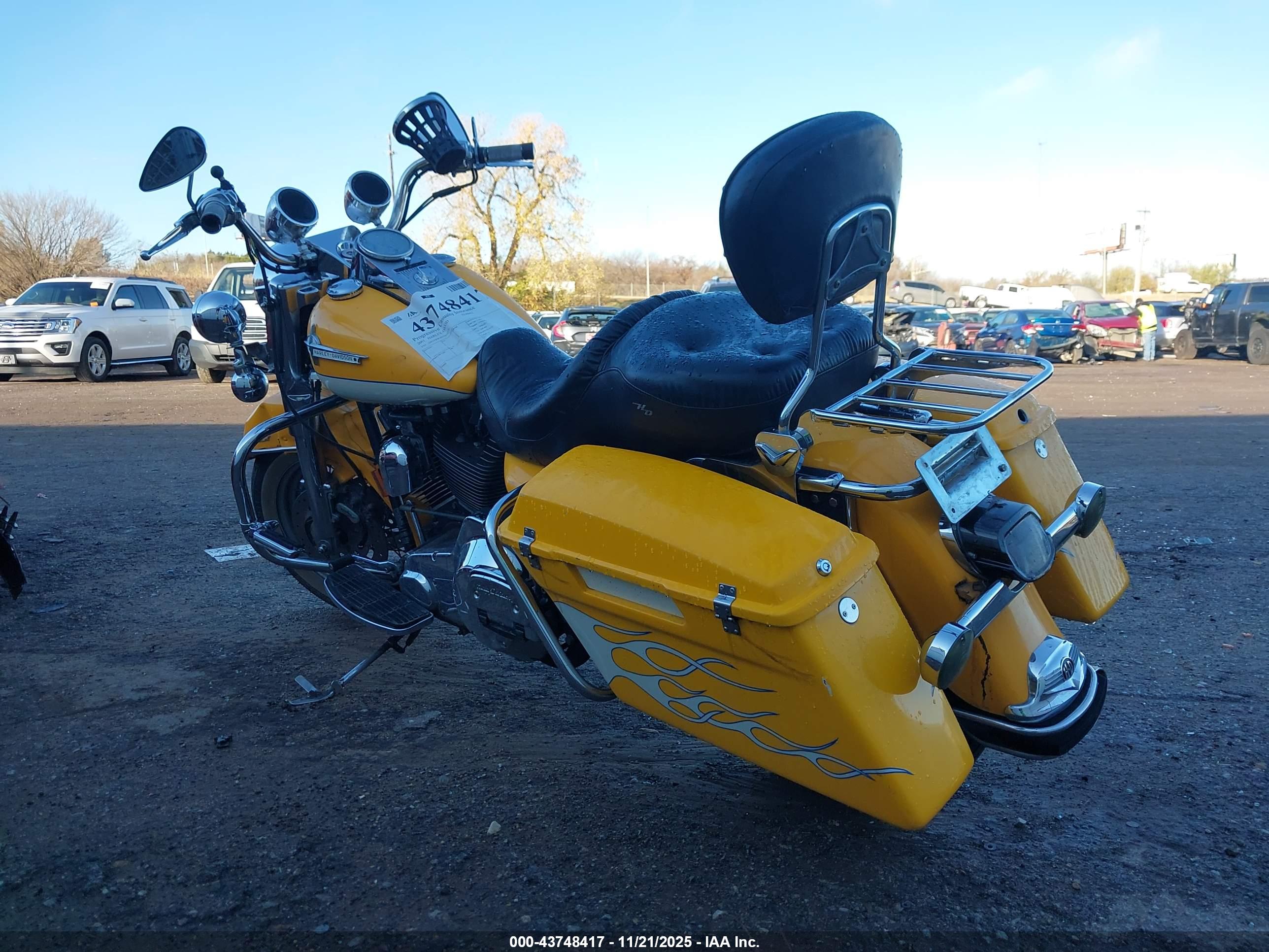 HARLEY-DAVIDSON FLHRCI image 3