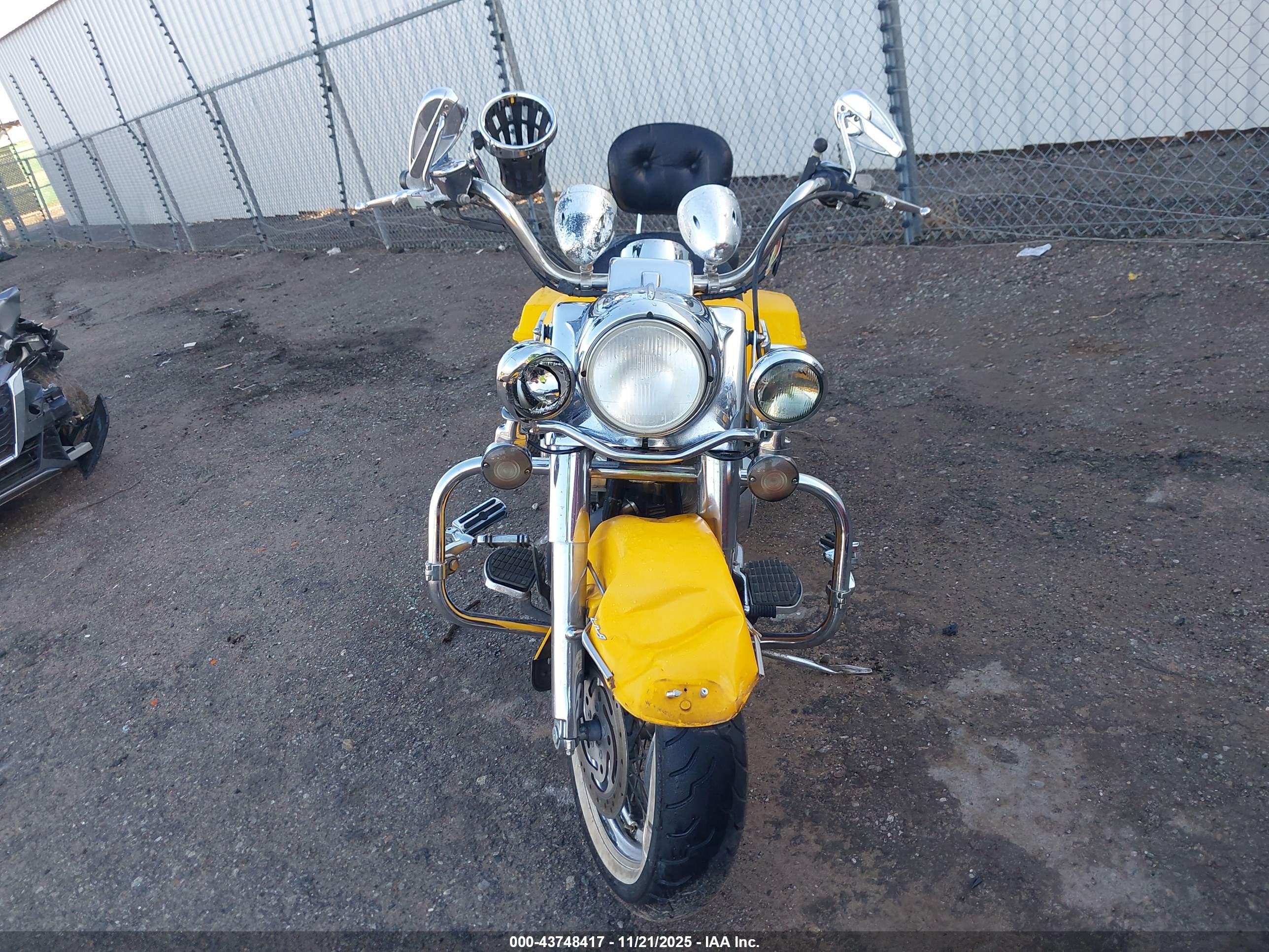HARLEY-DAVIDSON FLHRCI image 5