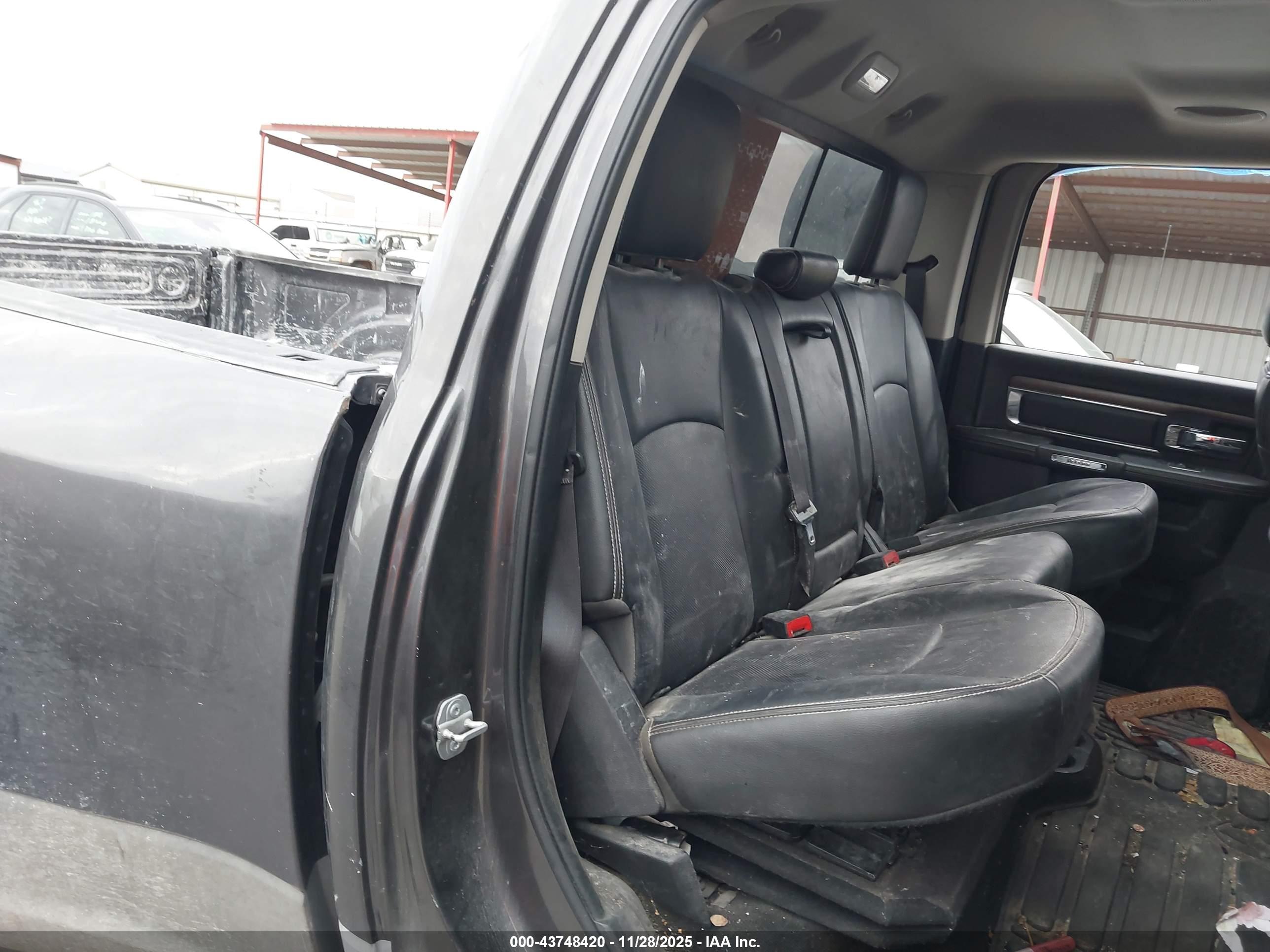 RAM 3500 image 8