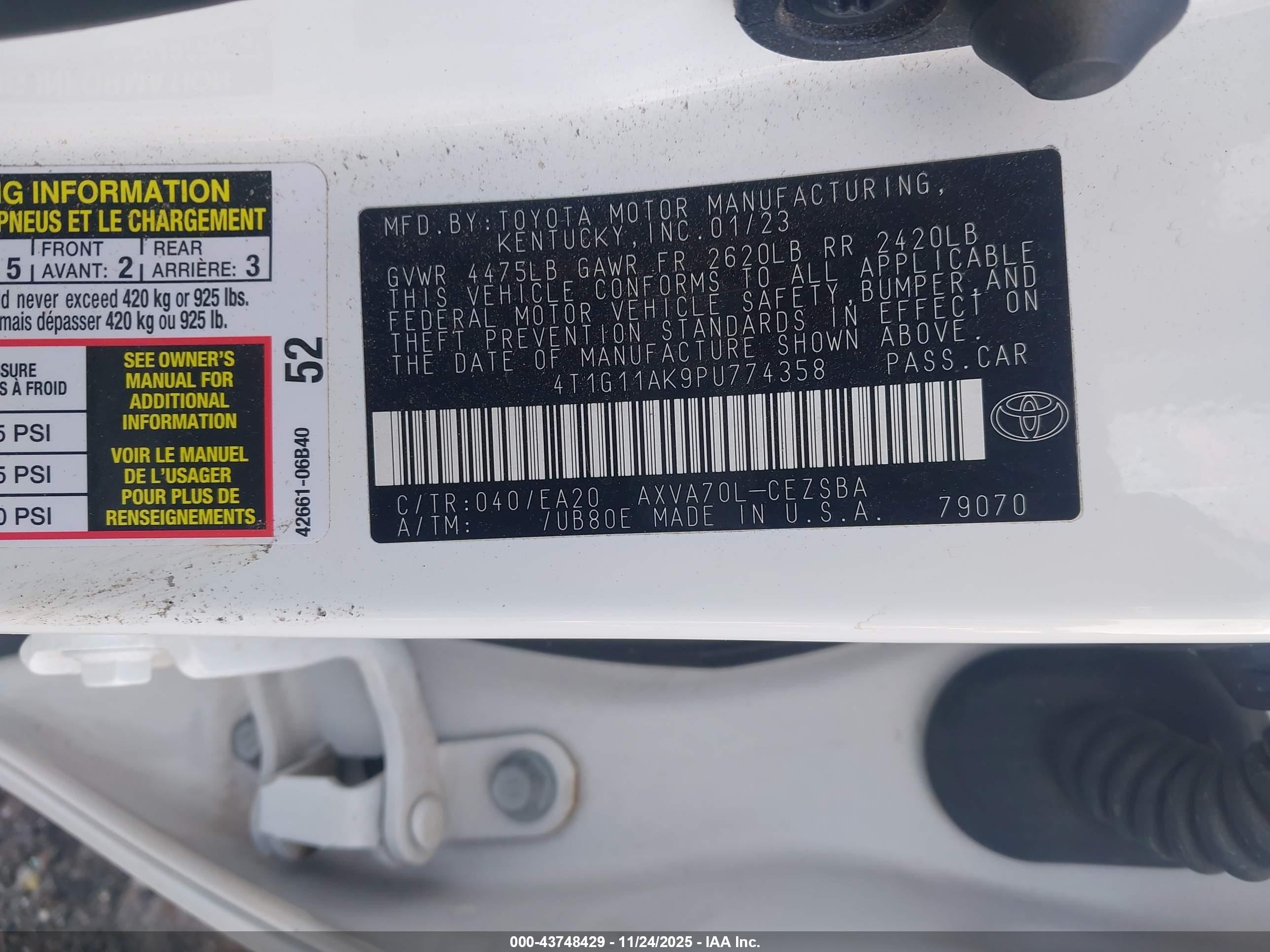 TOYOTA CAMRY image 9