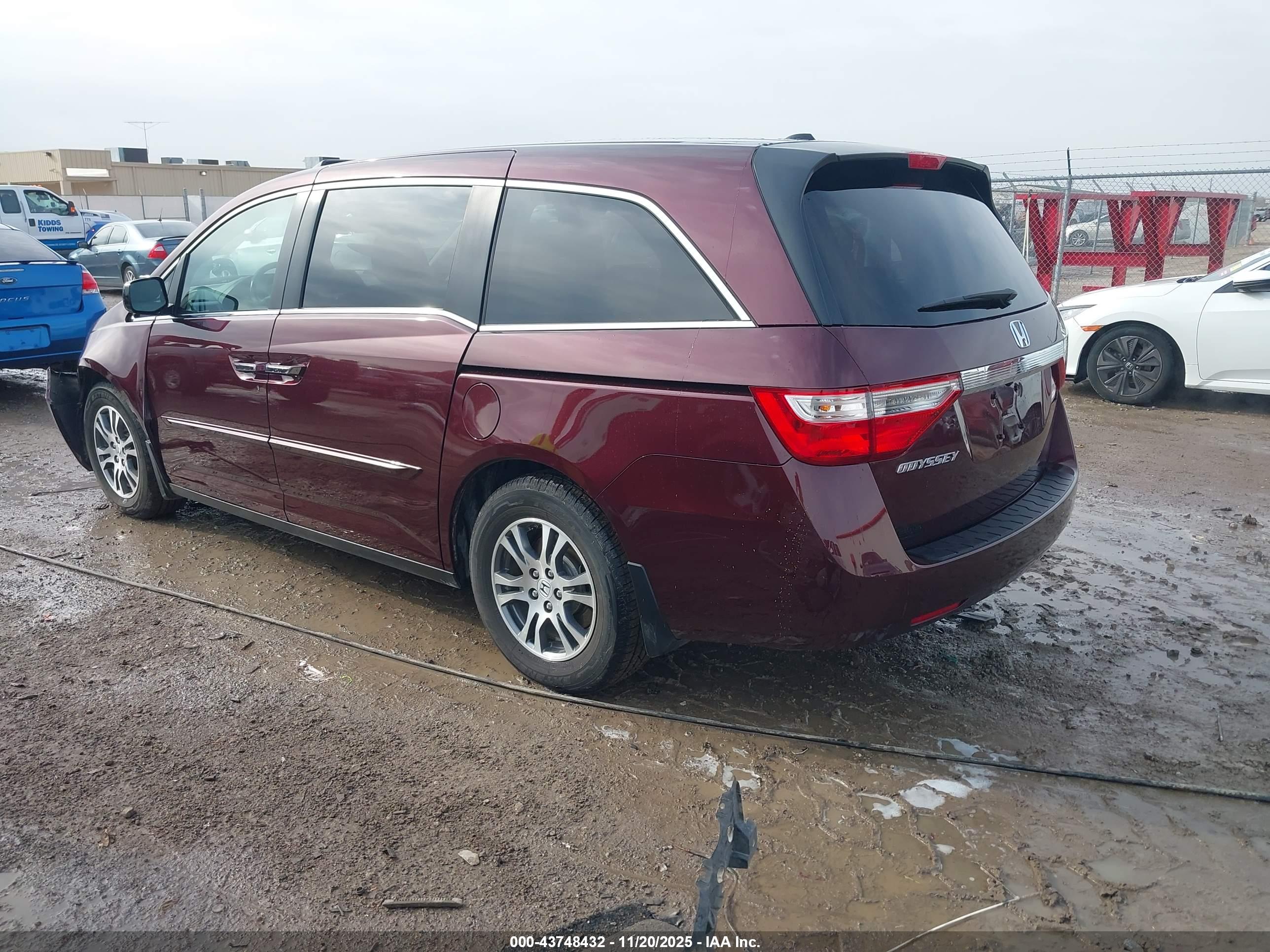 HONDA ODYSSEY image 3