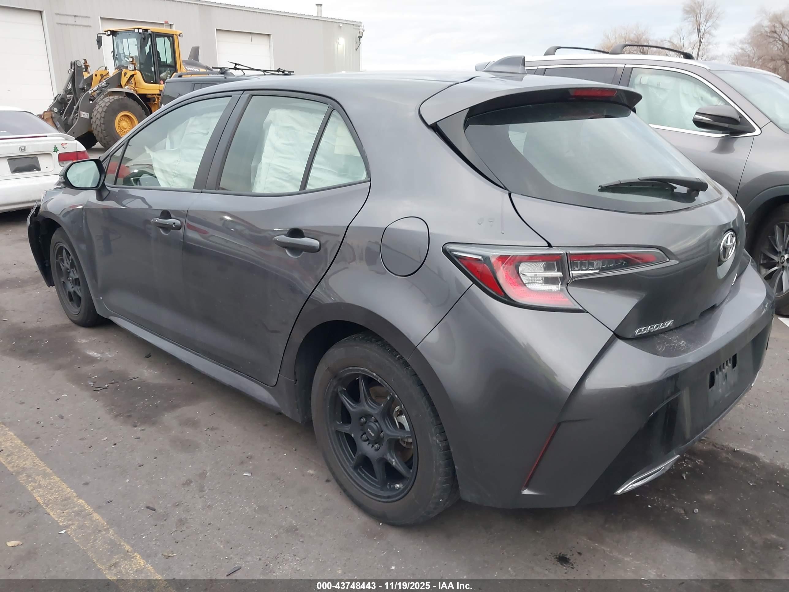TOYOTA COROLLA image 3