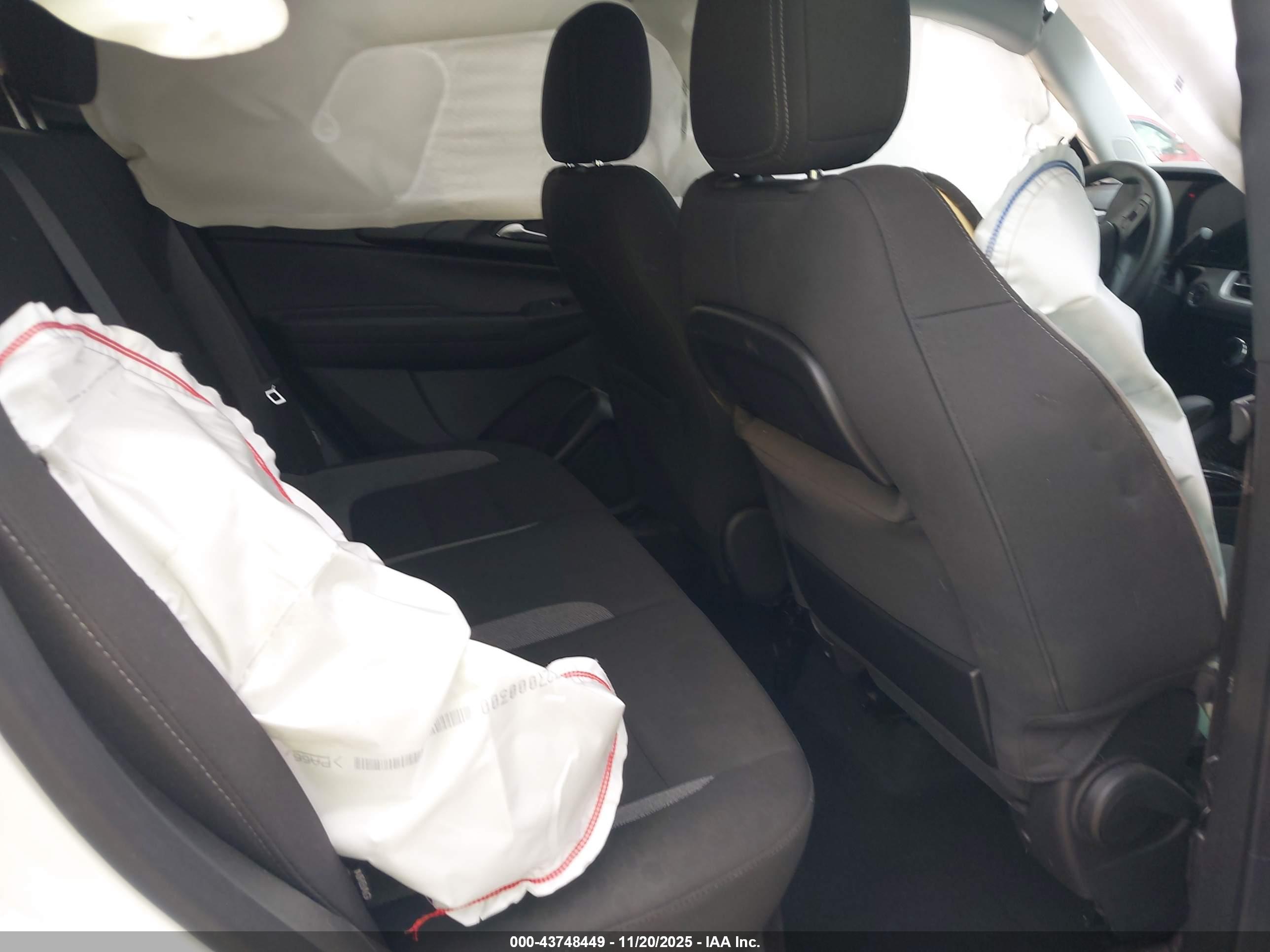 CHEVROLET TRAILBLAZER image 8