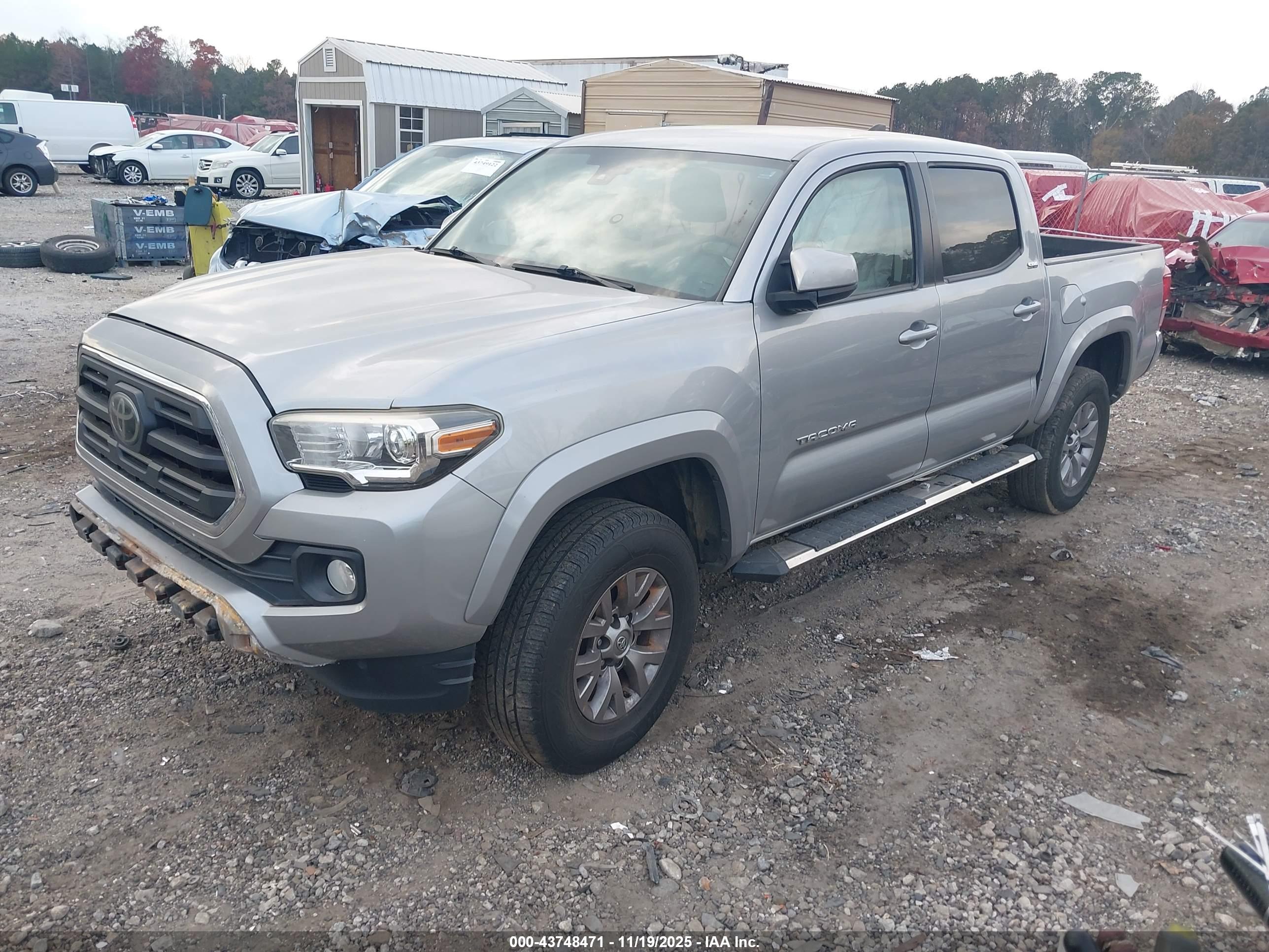 TOYOTA TACOMA image 2