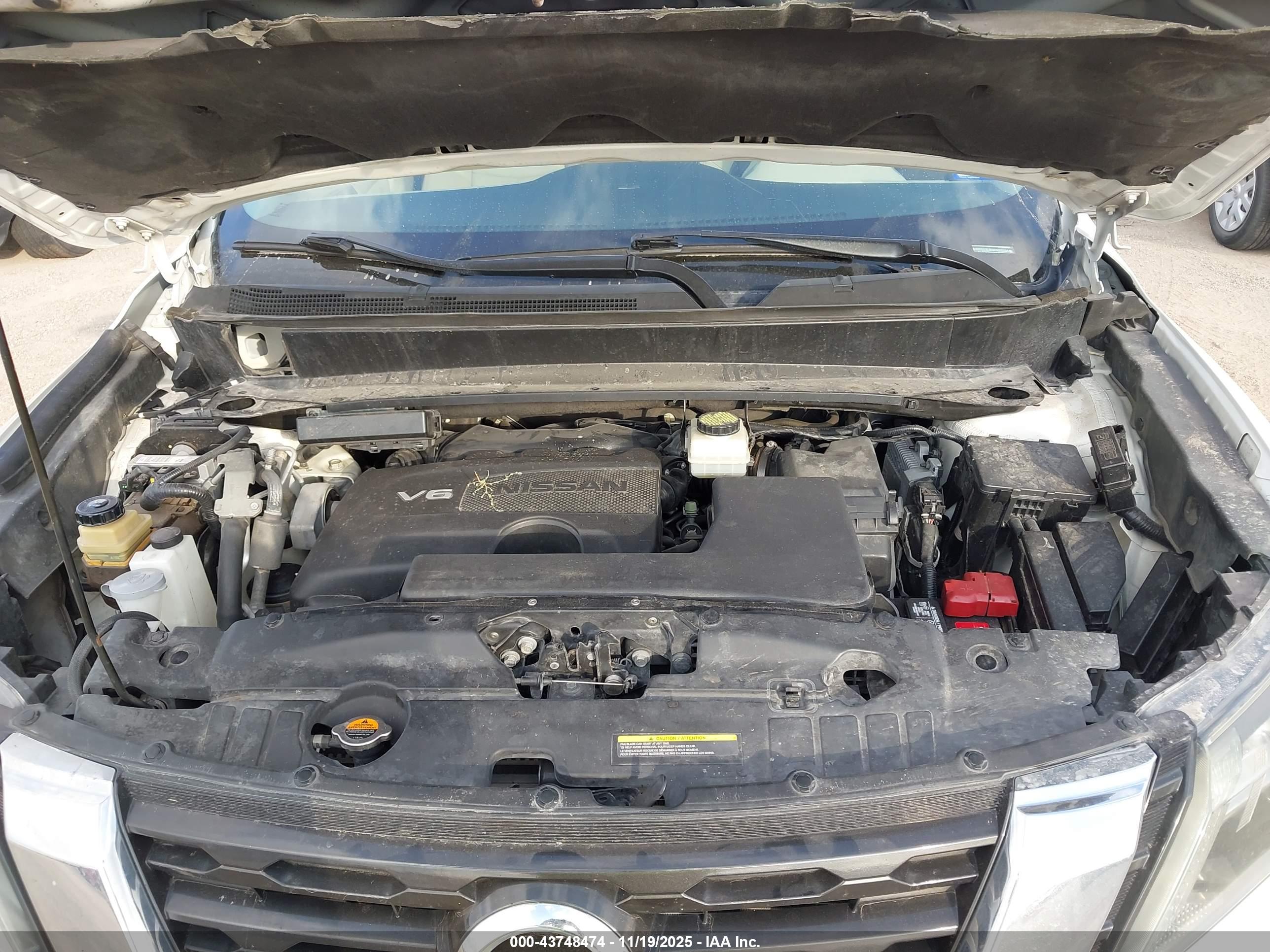 NISSAN PATHFINDER image 10