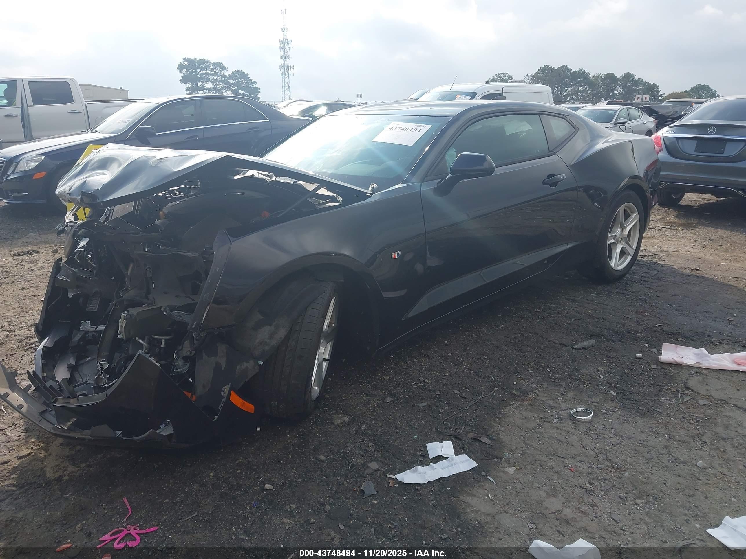 CHEVROLET CAMARO image 2