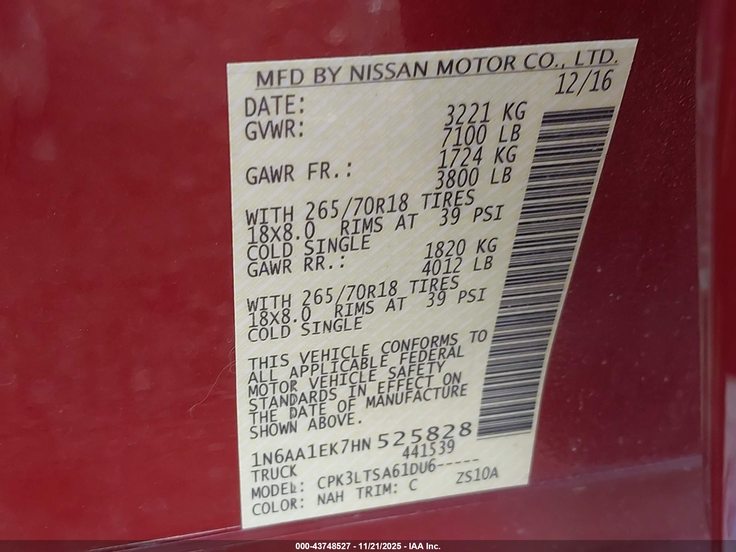 NISSAN TITAN image 9